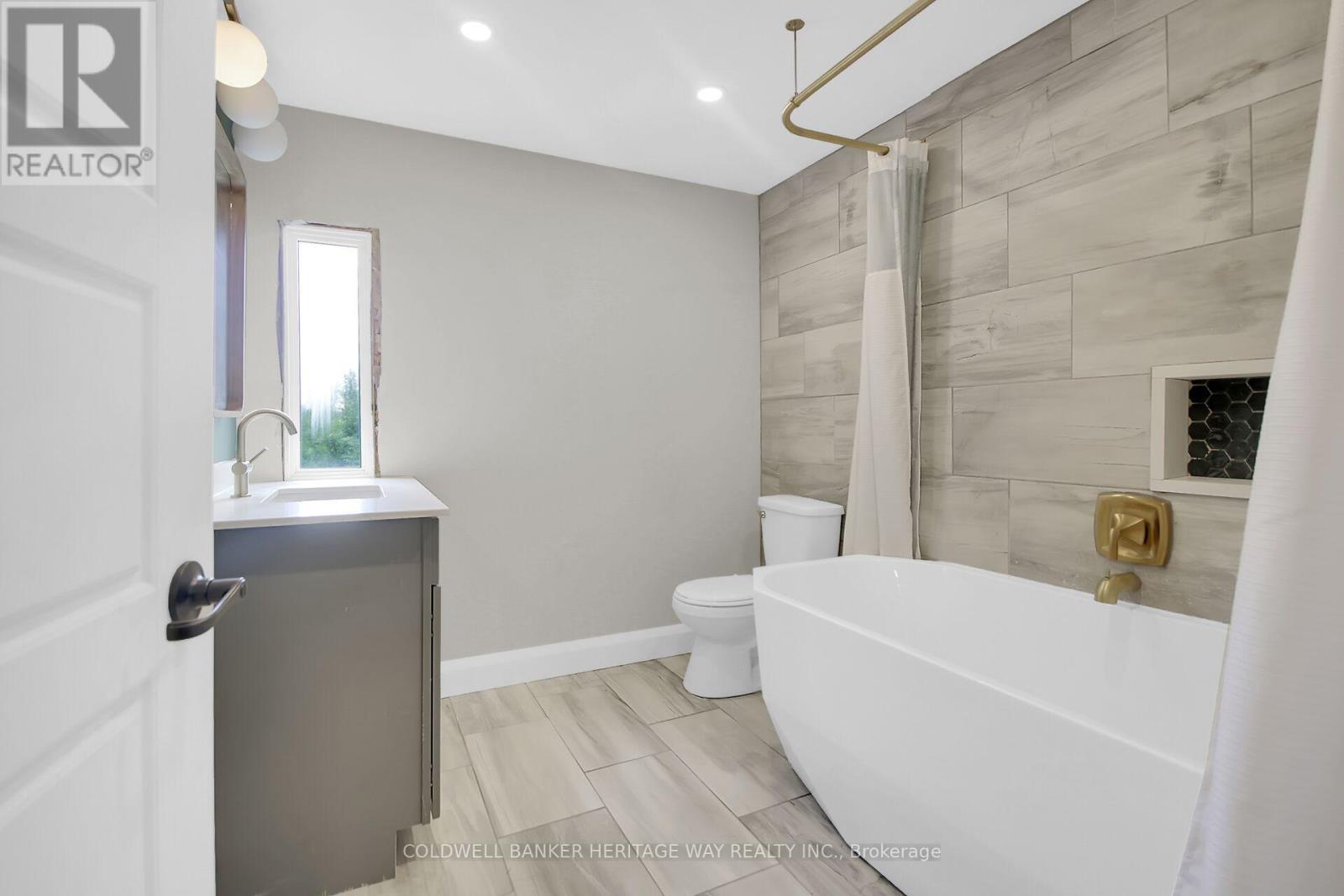 Photo 29 of 601 Weedmark Road, Montague ON