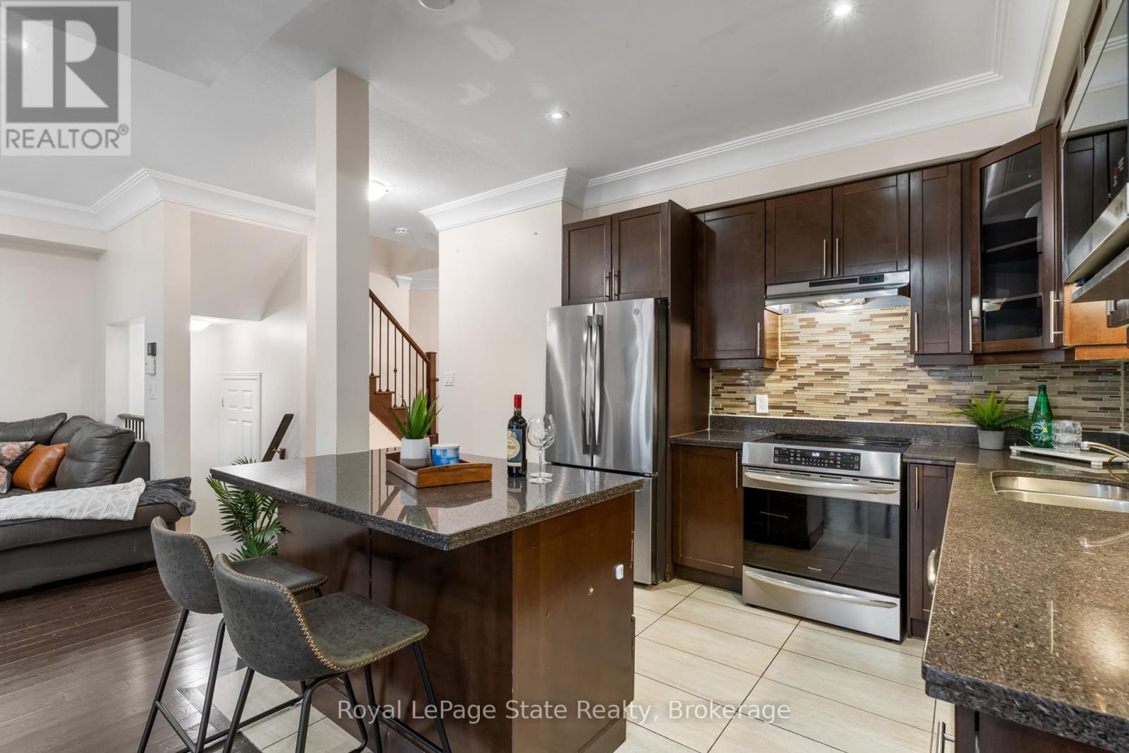 Photo 18 of 59 Galileo Drive, Hamilton ON