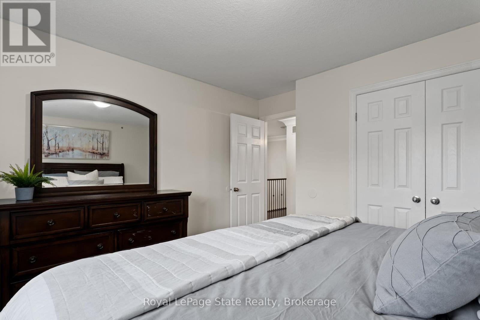 Photo 27 of 59 Galileo Drive, Hamilton ON