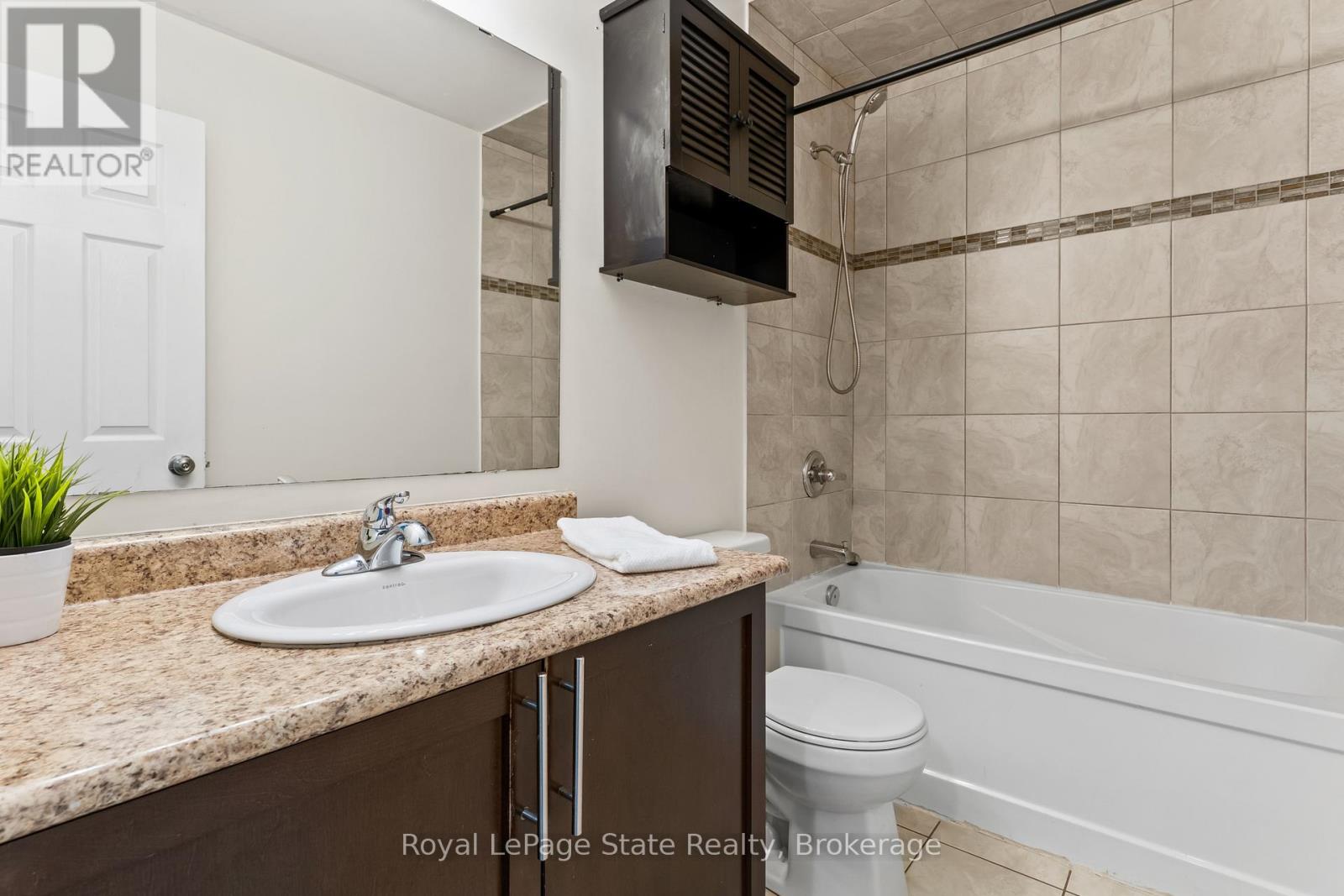 Photo 30 of 59 Galileo Drive, Hamilton ON