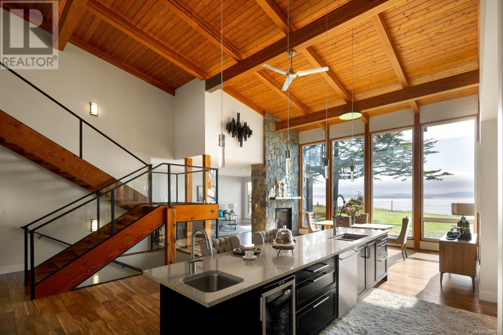 Photo 15 of 3300 Livesay Rd, Central Saanich BC