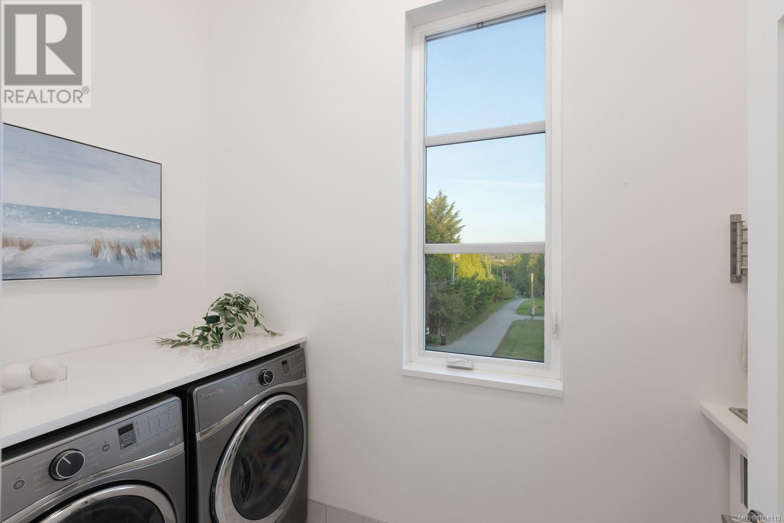 Photo 43 of 3300 Livesay Rd, Central Saanich BC