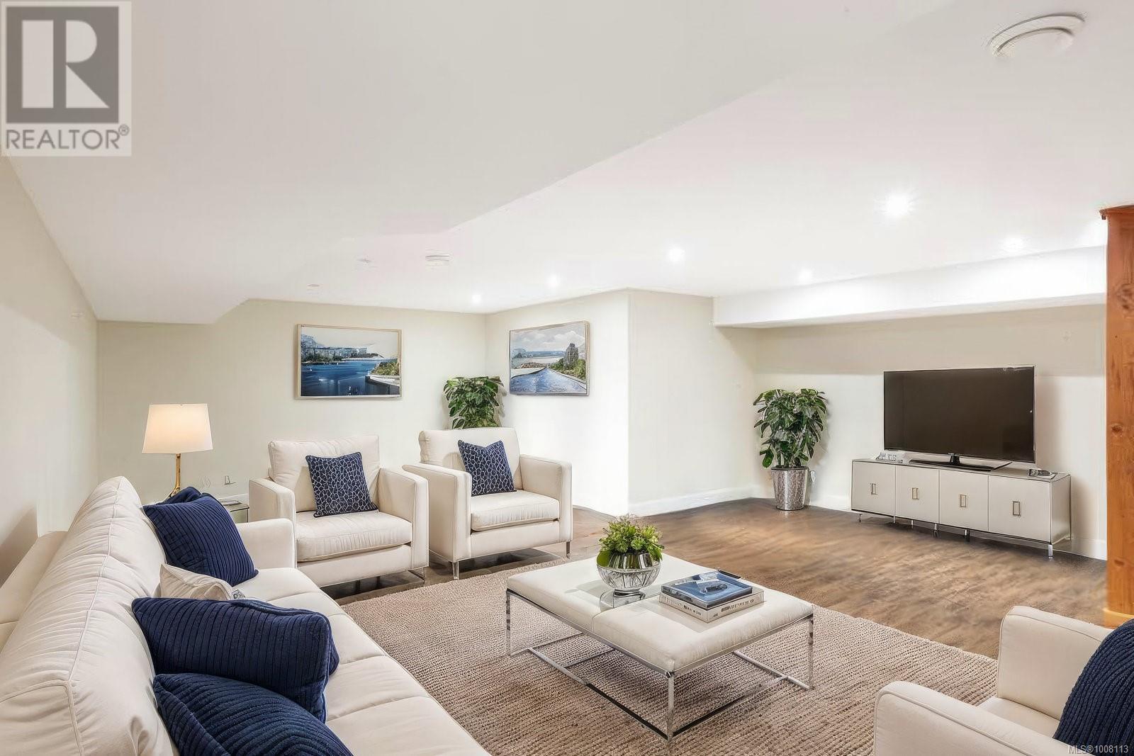 Photo 49 of 3300 Livesay Rd, Central Saanich BC