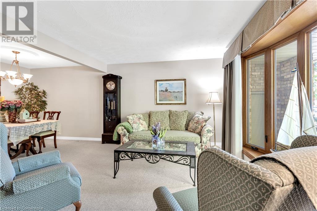 Photo 26 of 16 Edgar Drive, Brantford ON