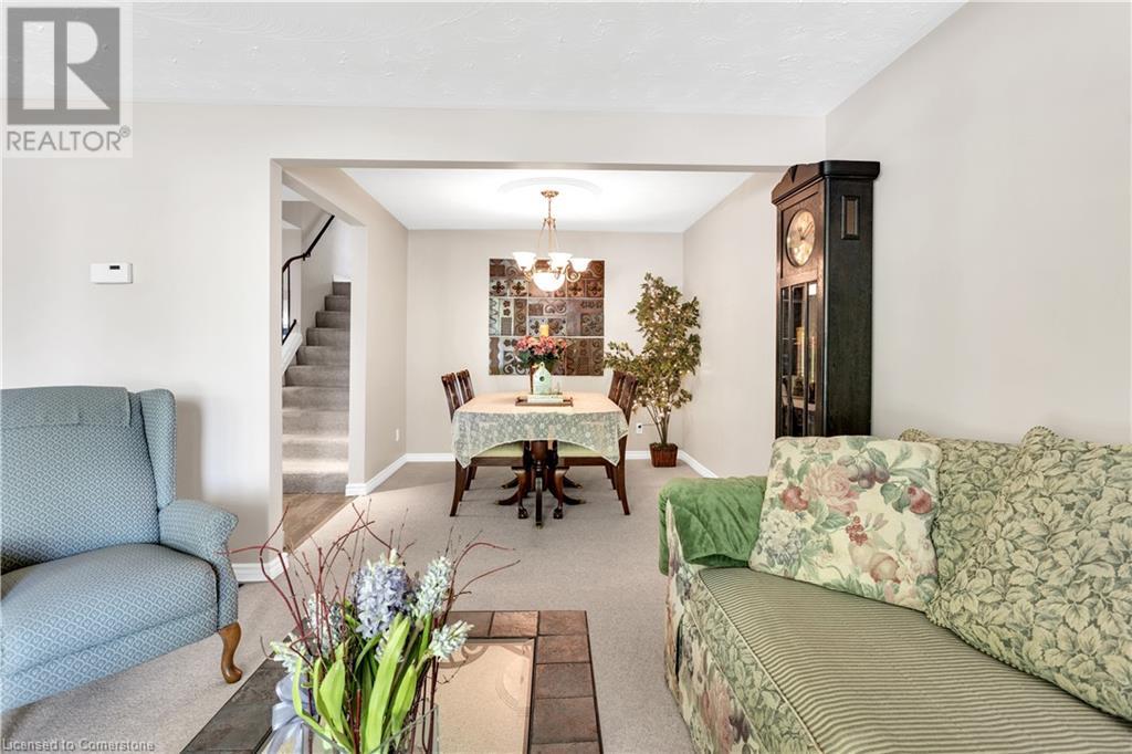 Photo 10 of 16 Edgar Drive, Brantford ON