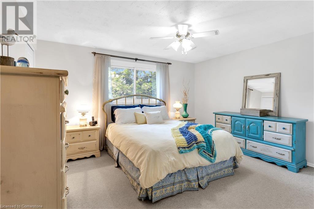 Photo 35 of 16 Edgar Drive, Brantford ON