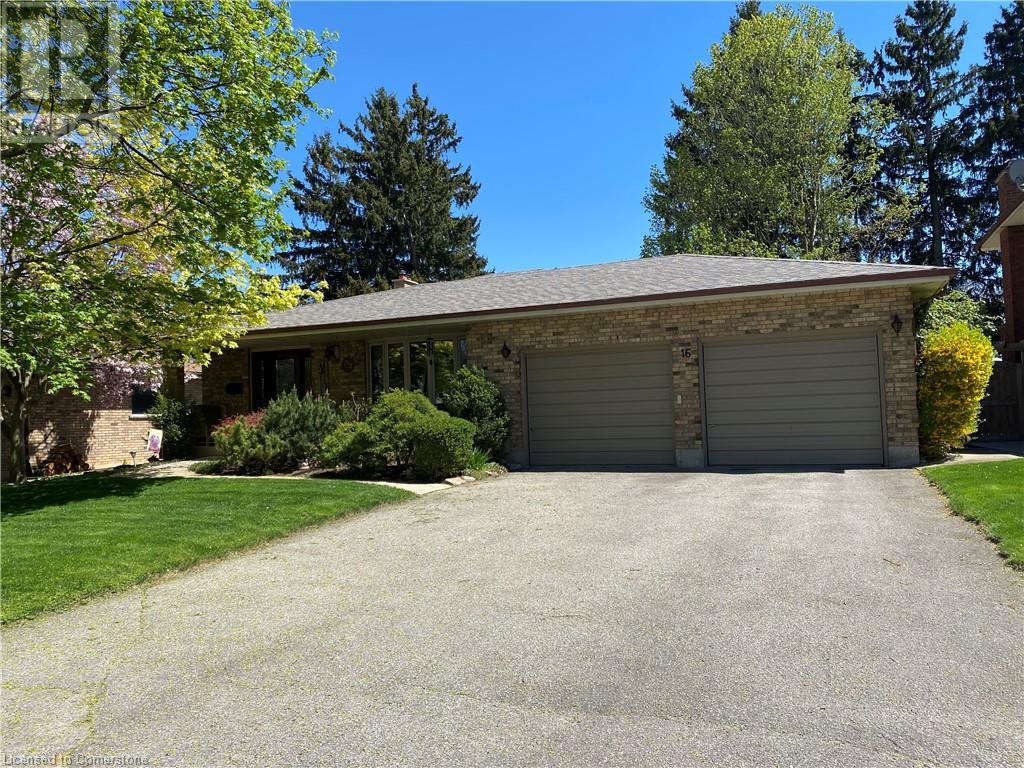Photo 15 of 16 Edgar Drive, Brantford ON