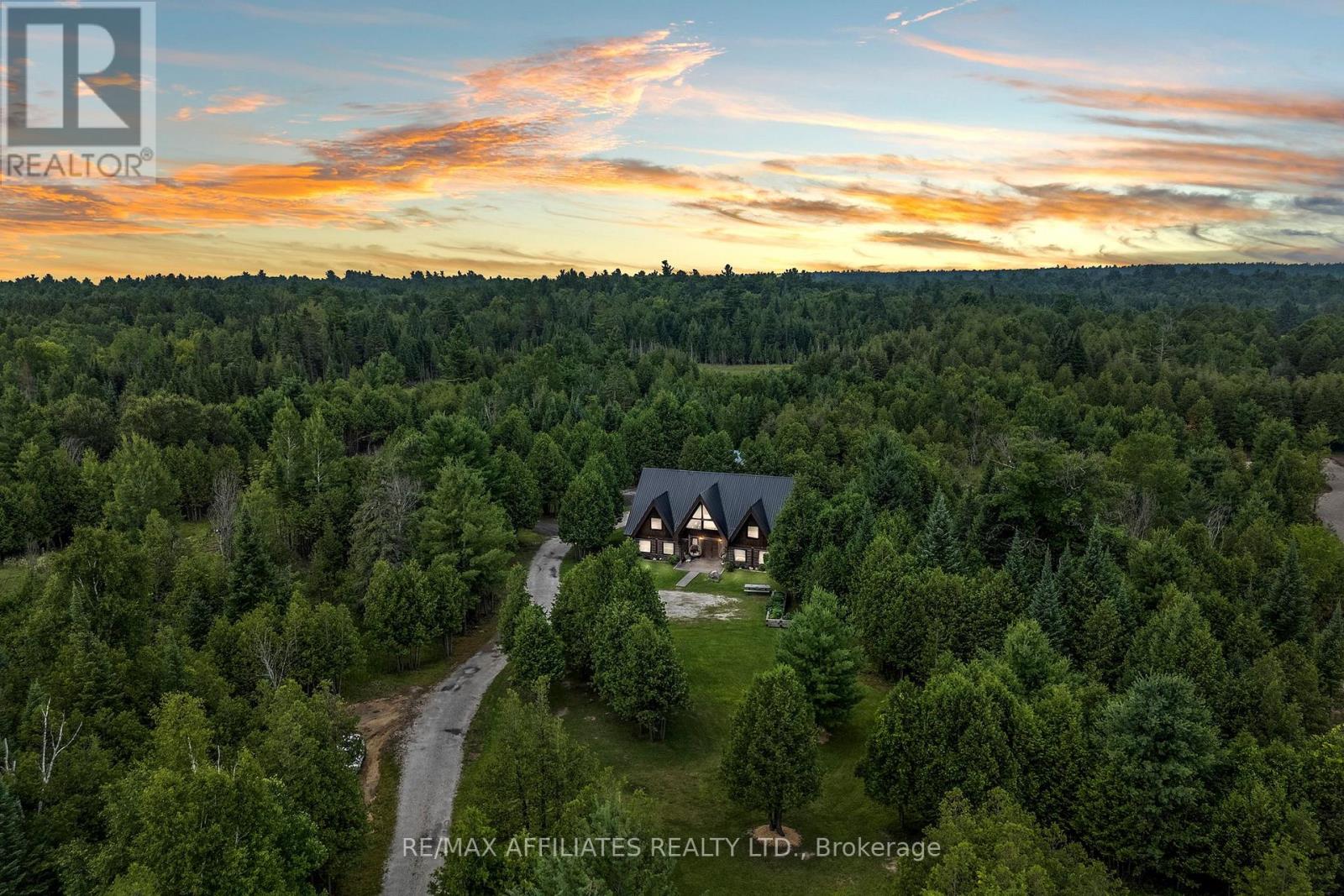 Photo 9 of 521 Concession Road 1 A Dalhousie Road, Lanark Highlands ON