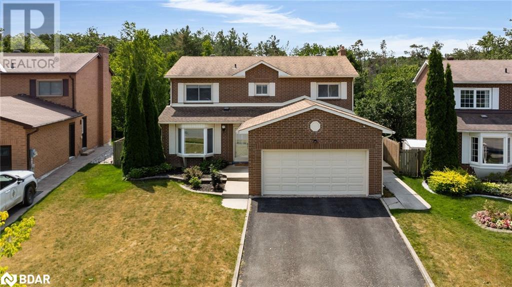Photo 42 of 70 Lillian Crescent, Barrie ON