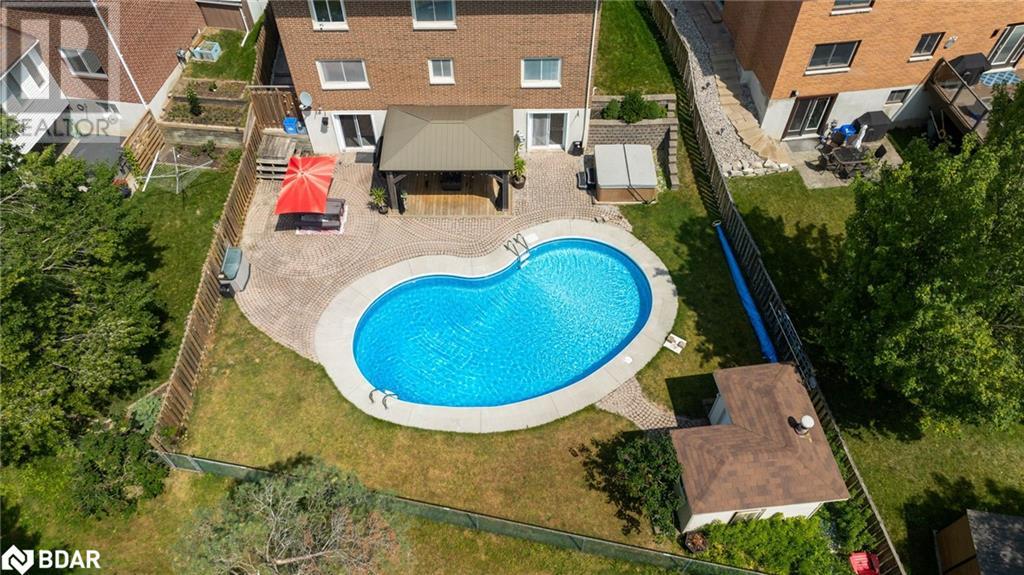 Photo 43 of 70 Lillian Crescent, Barrie ON