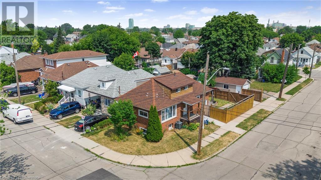 Photo 12 of 55 Allan Avenue, Hamilton ON