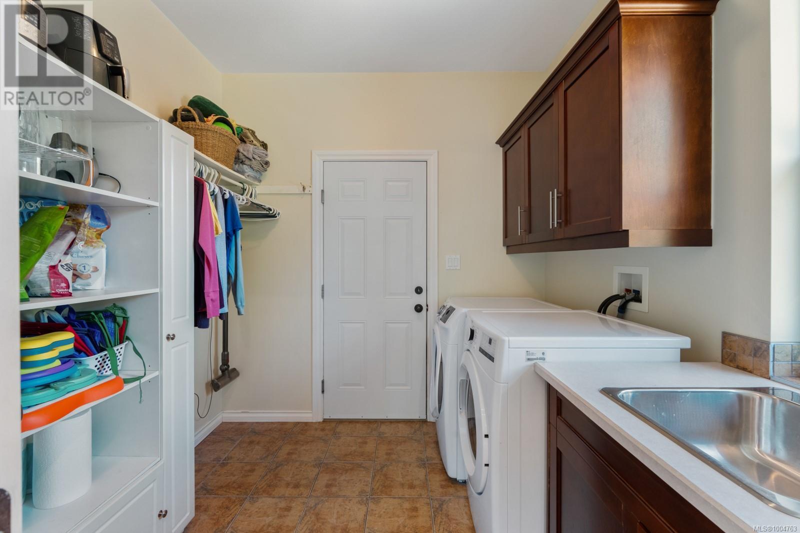 112 Beech Cres, Lake Cowichan