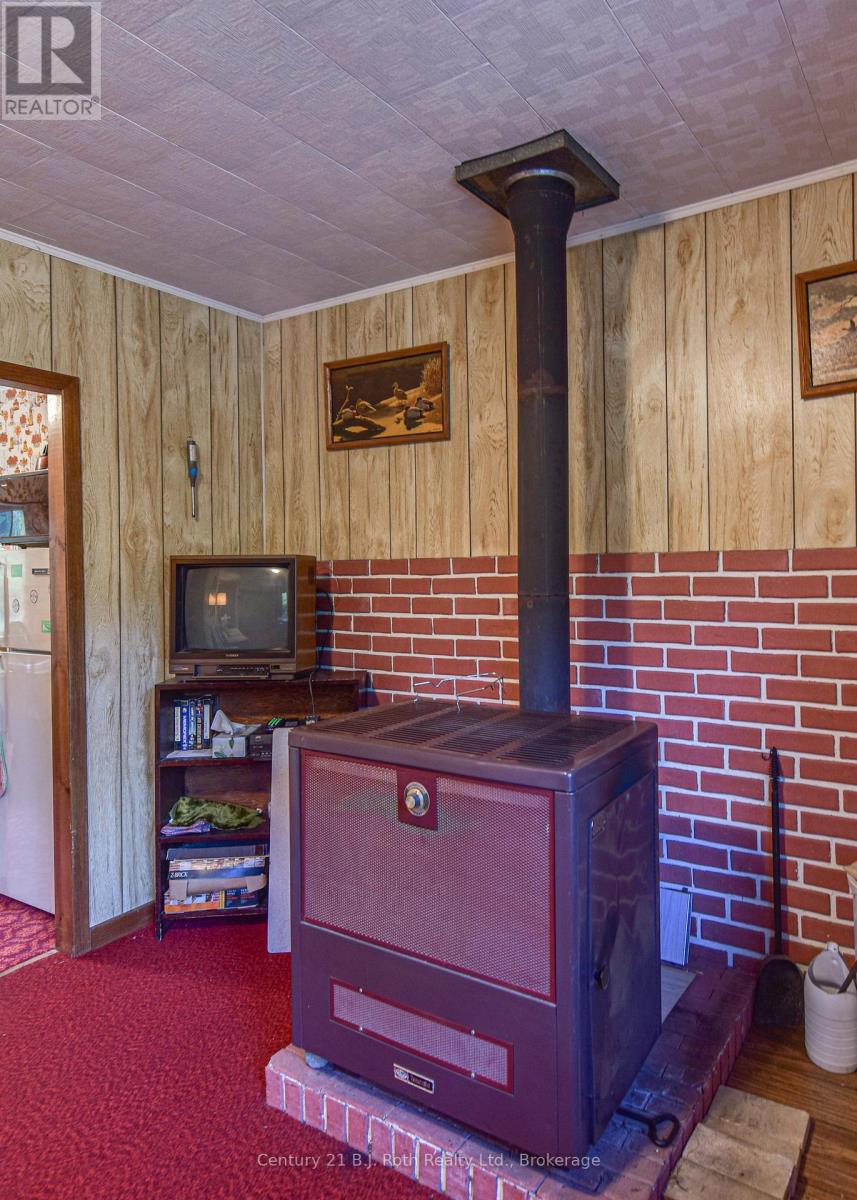 Photo 29 of 6571 Pioneer Village Lane, Ramara ON