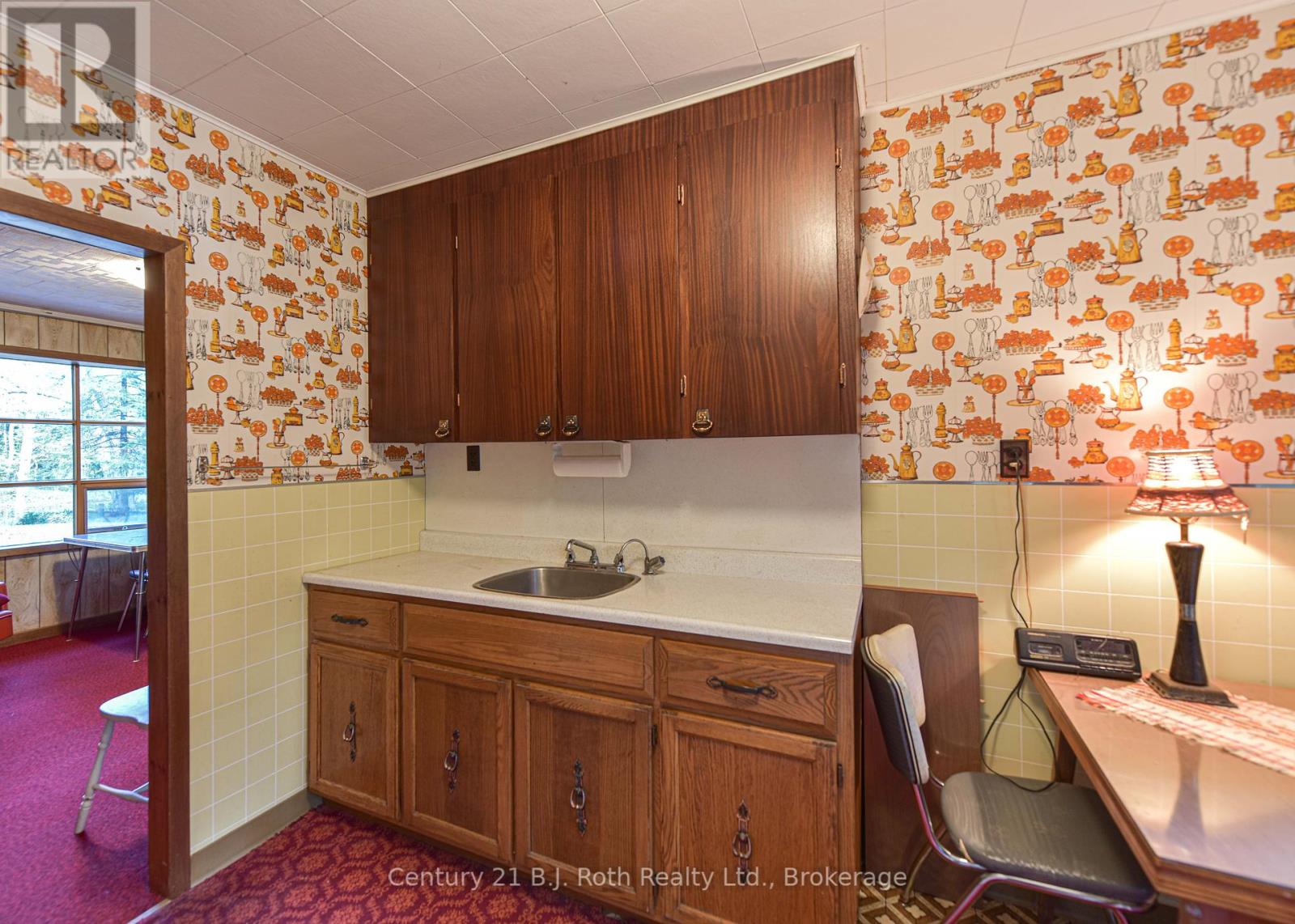 Photo 7 of 6571 Pioneer Village Lane, Ramara ON