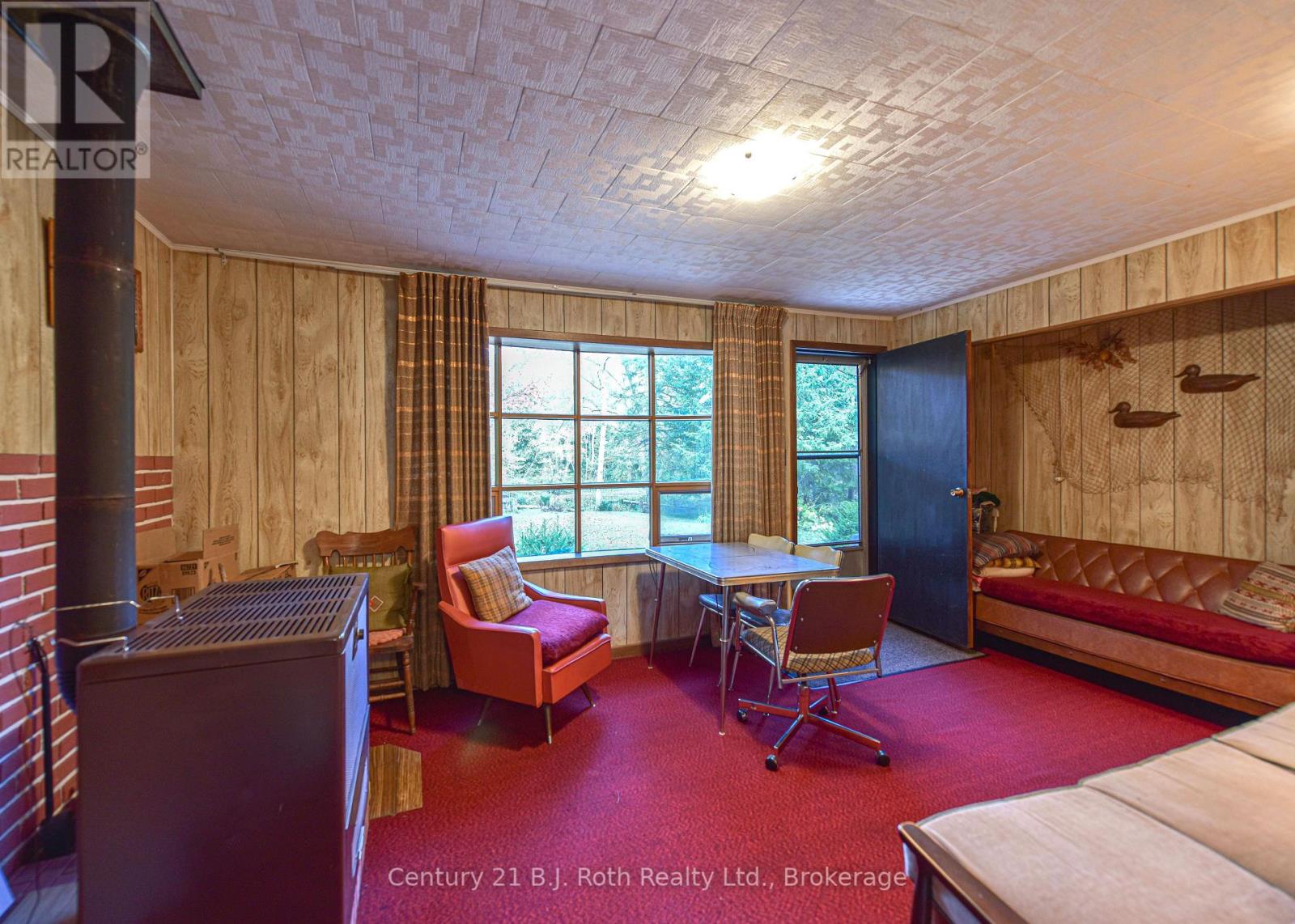 Photo 3 of 6571 Pioneer Village Lane, Ramara ON