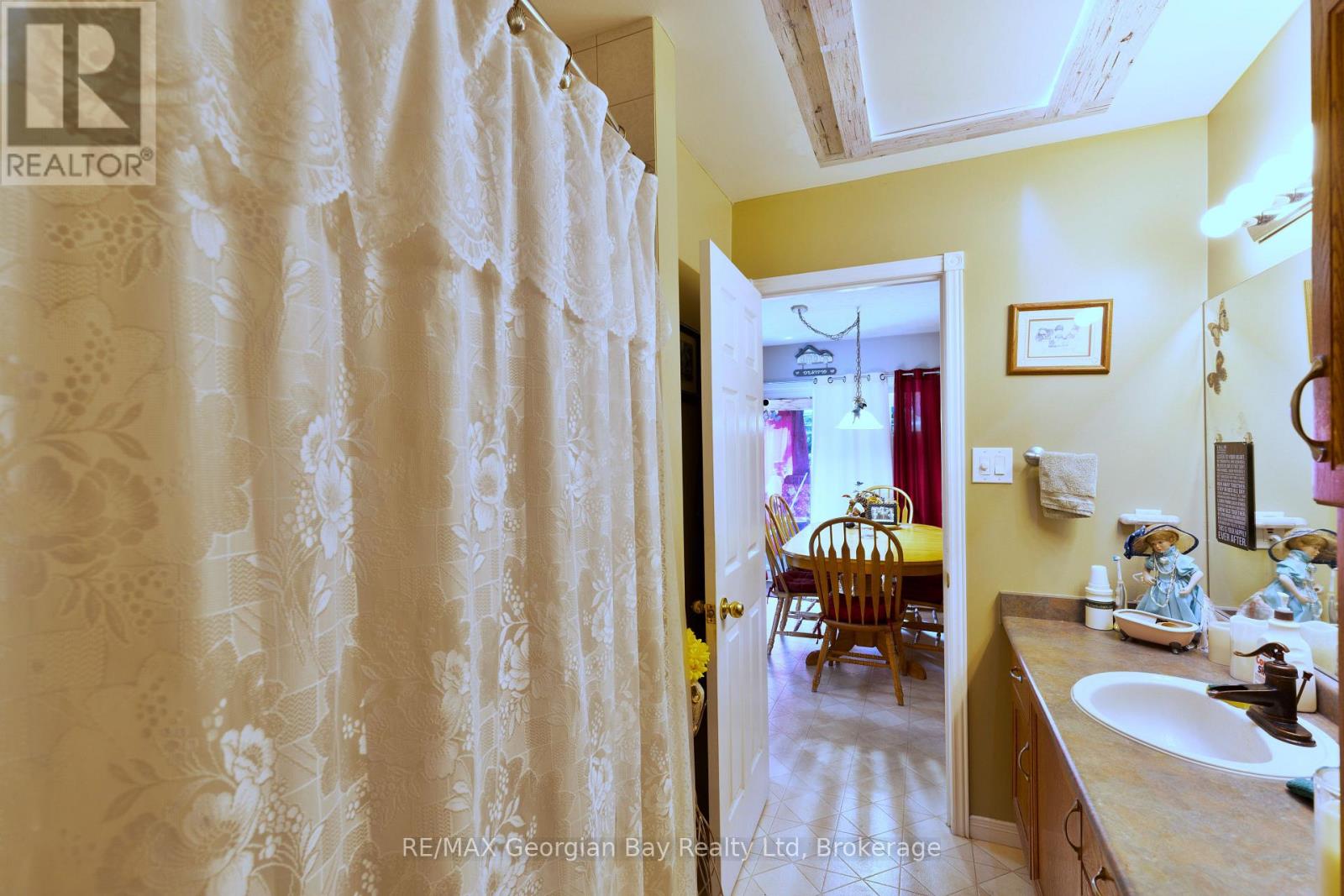 Photo 32 of 33 Anderson Crescent, Tay ON