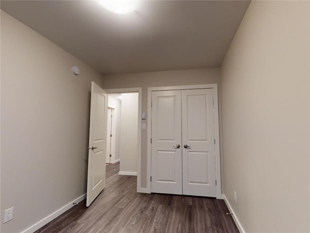 Photo 15 of 799 Weatherdon Avenue, Winnipeg MB