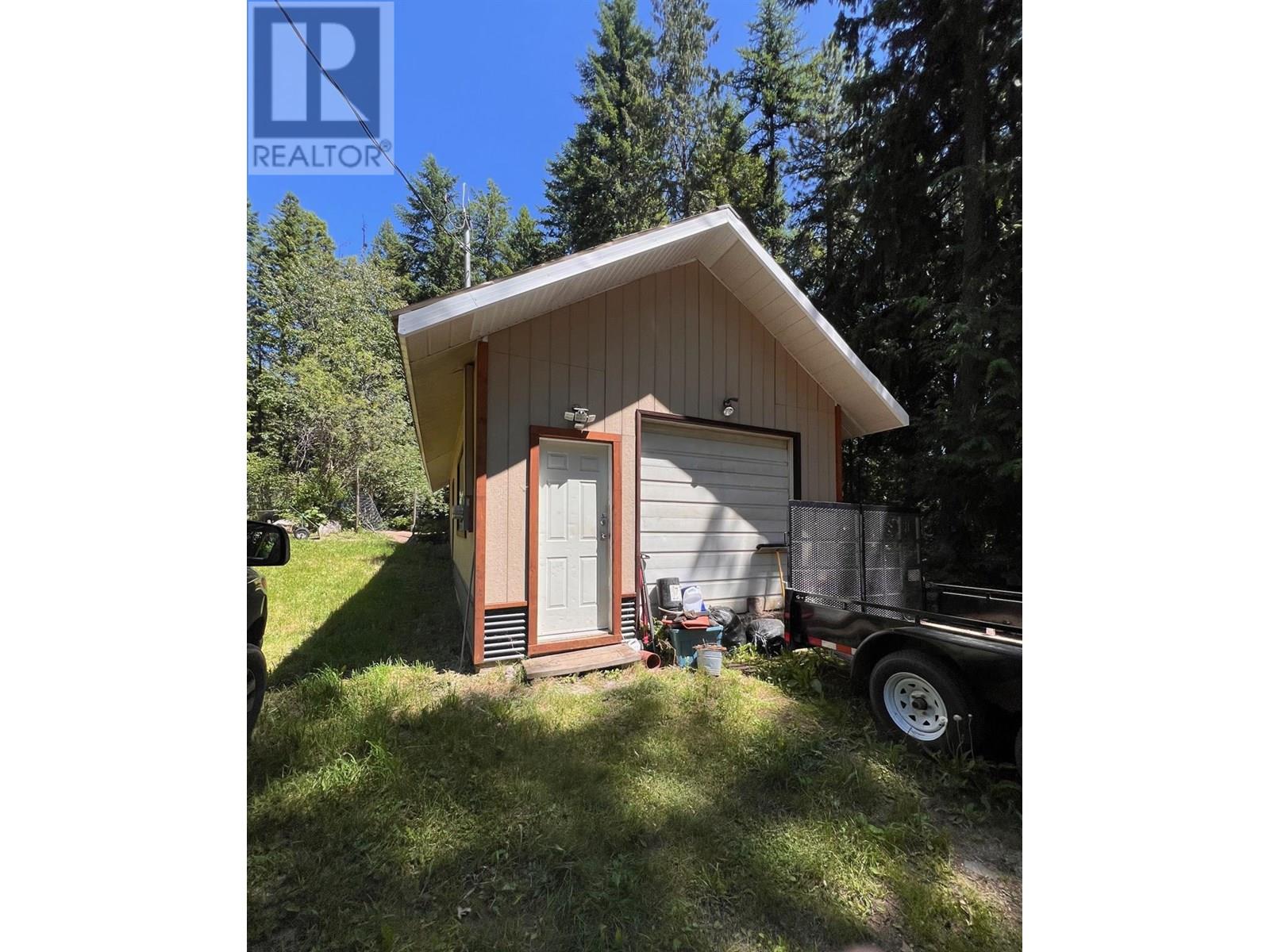 Photo 7 of 3701 Sabrina Road, Bonnington BC