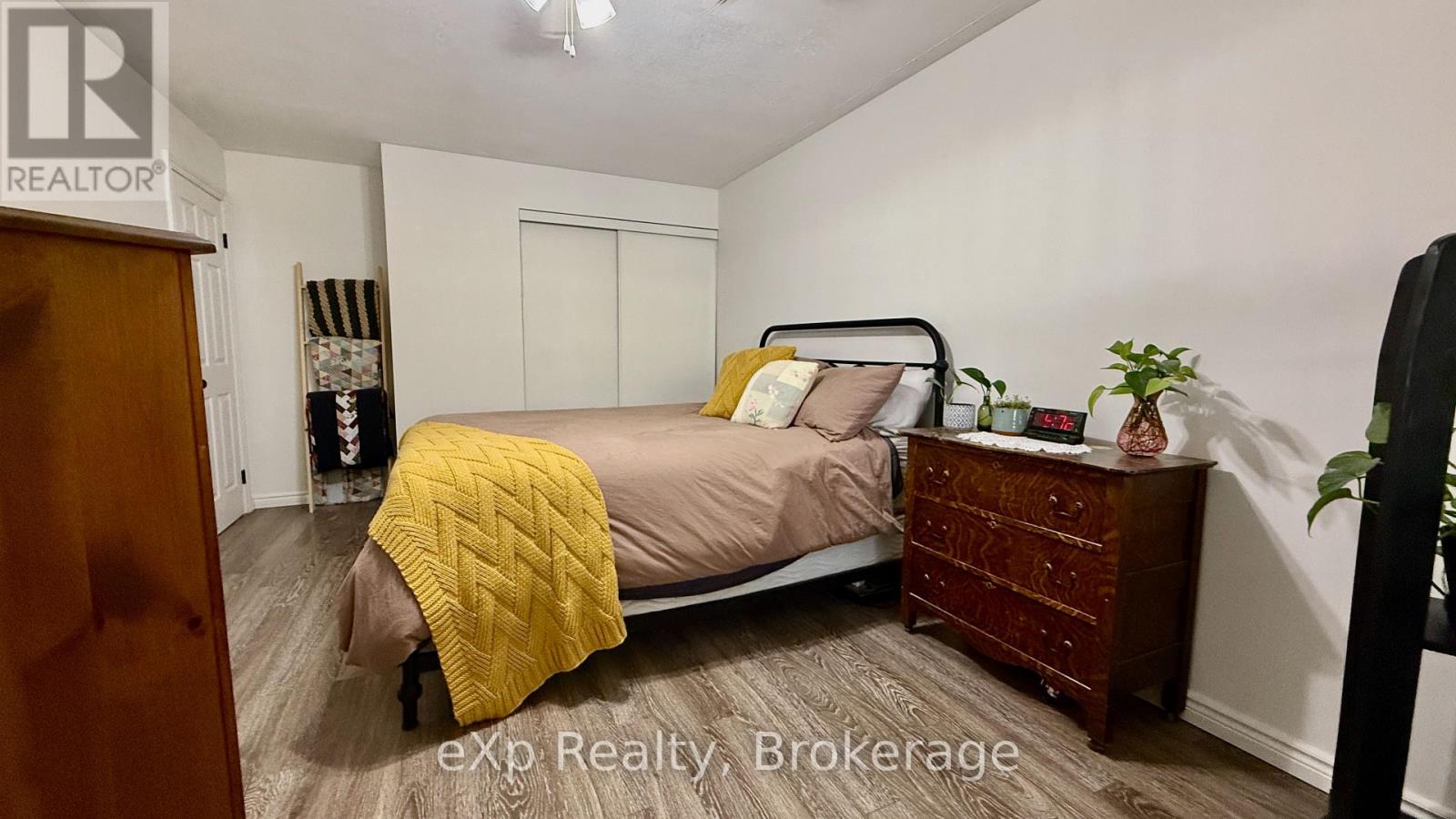 Photo 16 of 105 536 11 Th Avenue E, Hanover ON