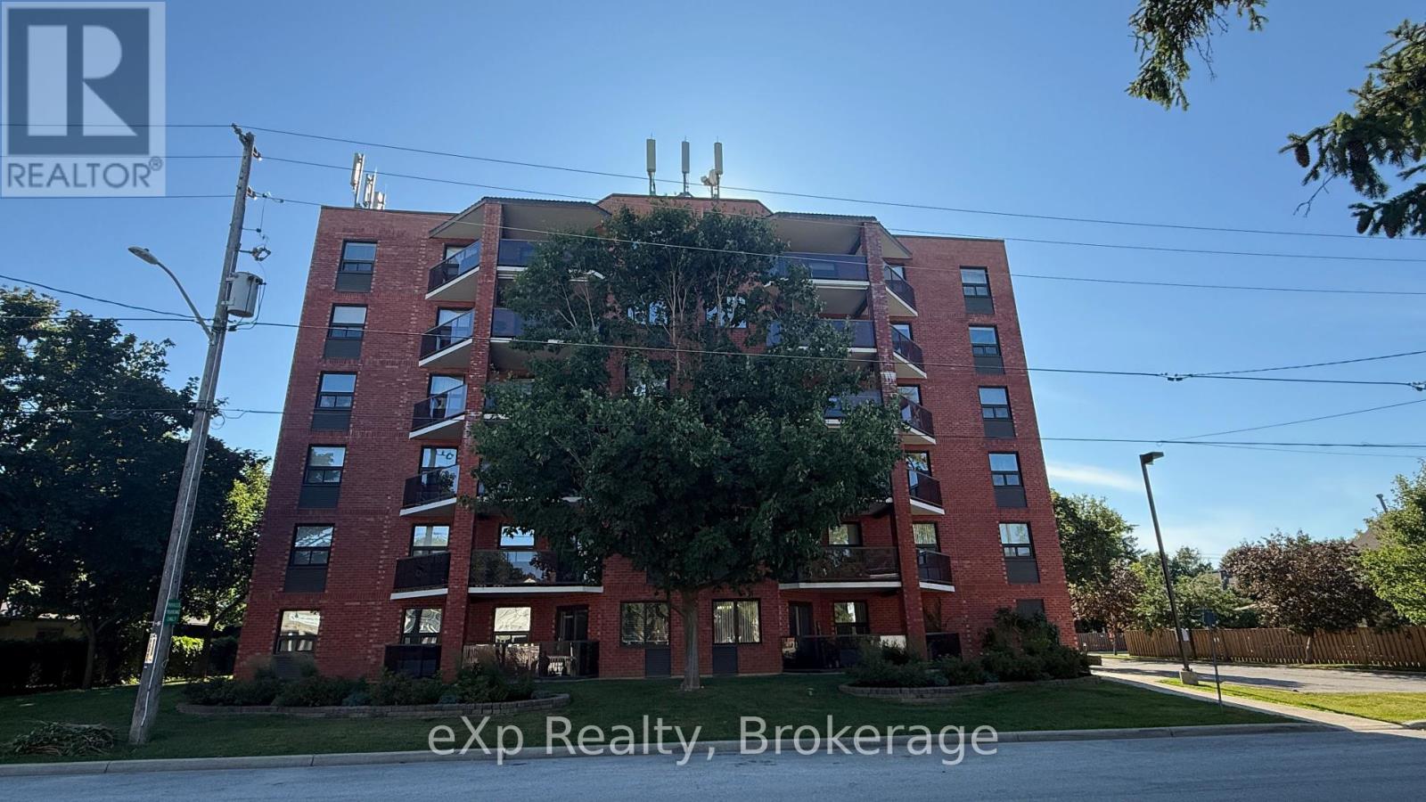 Photo 18 of 105 536 11 Th Avenue E, Hanover ON