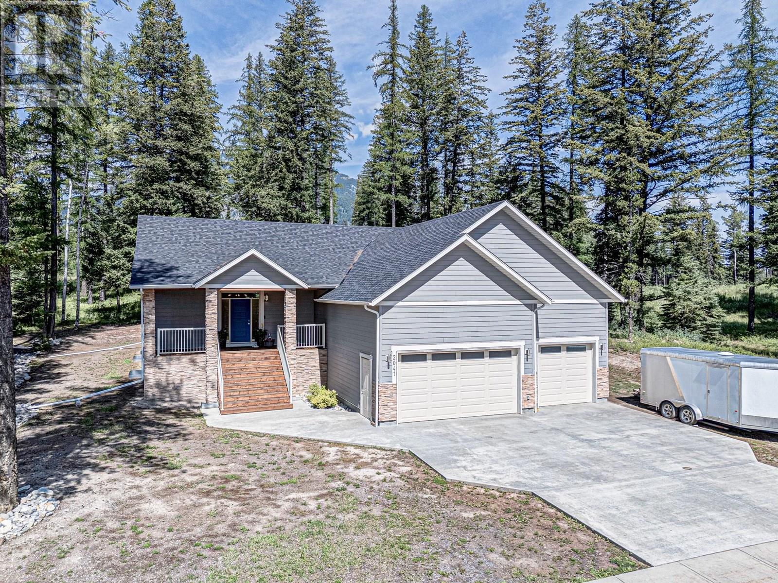 Photo 56 of 2041 Golden Eagle Drive, Sparwood BC