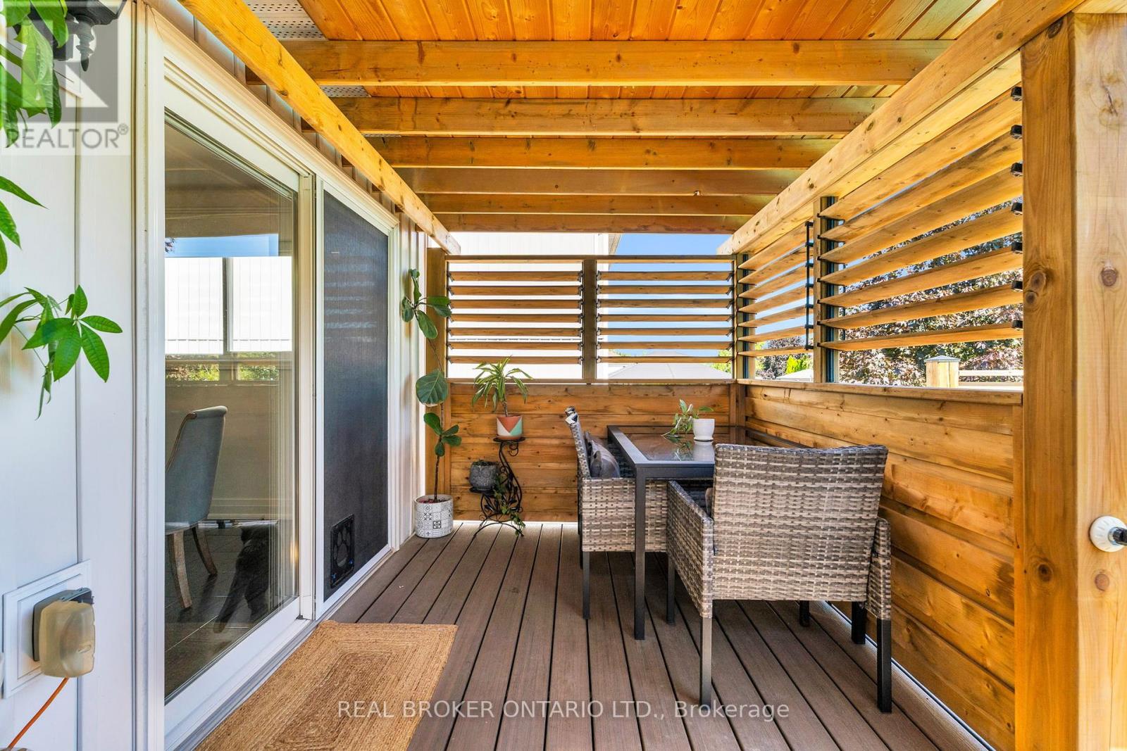 Photo 21 of 292 Regina Street, Clearview ON