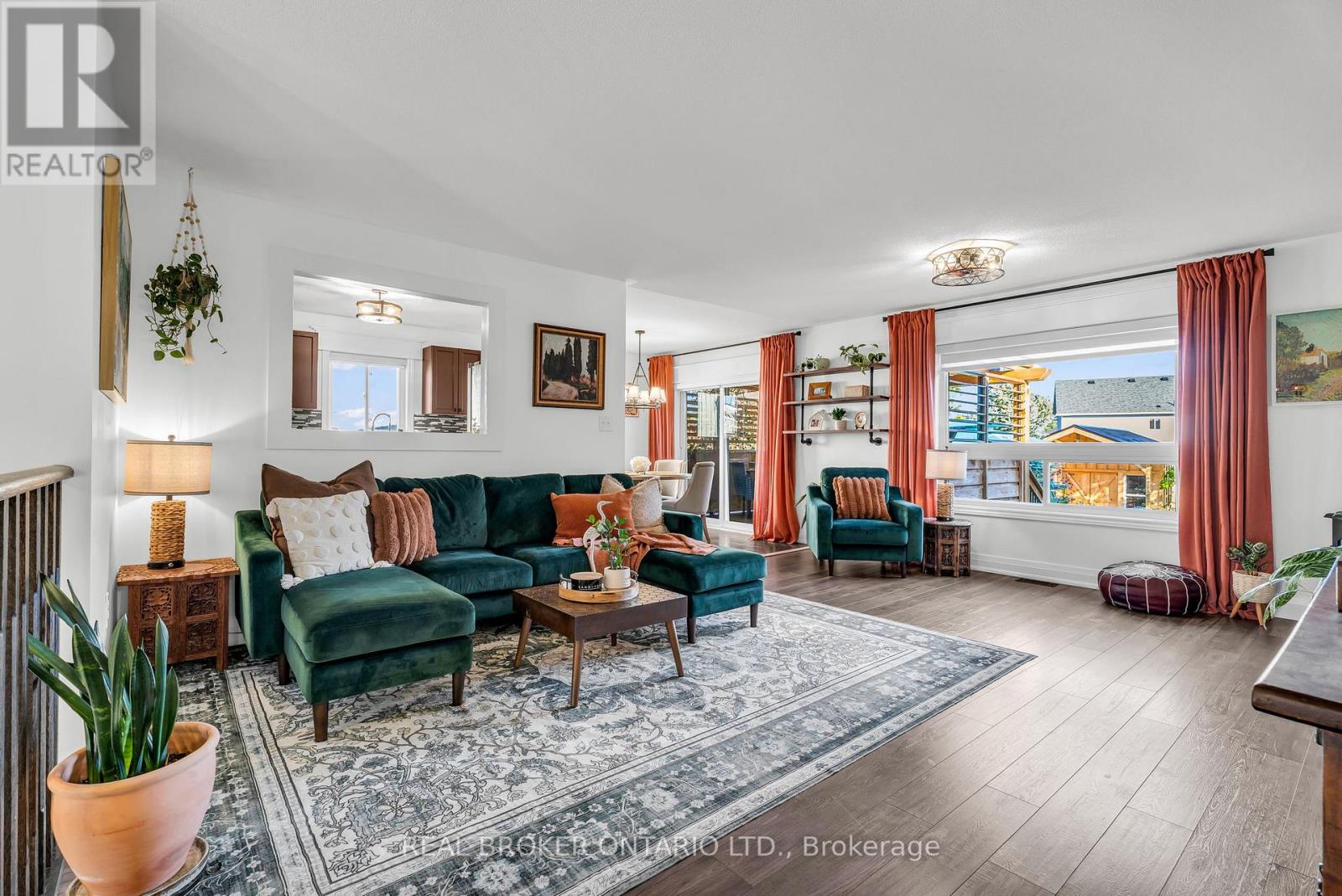 Photo 26 of 292 Regina Street, Clearview ON