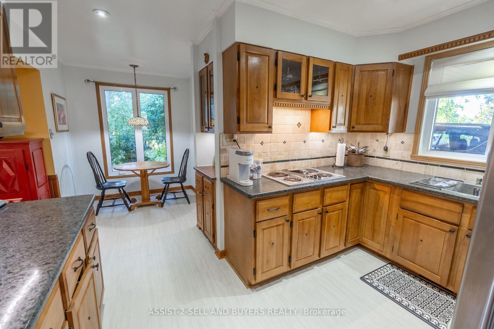 Photo 33 of 3230 Cadeb Avenue, Cornwall ON