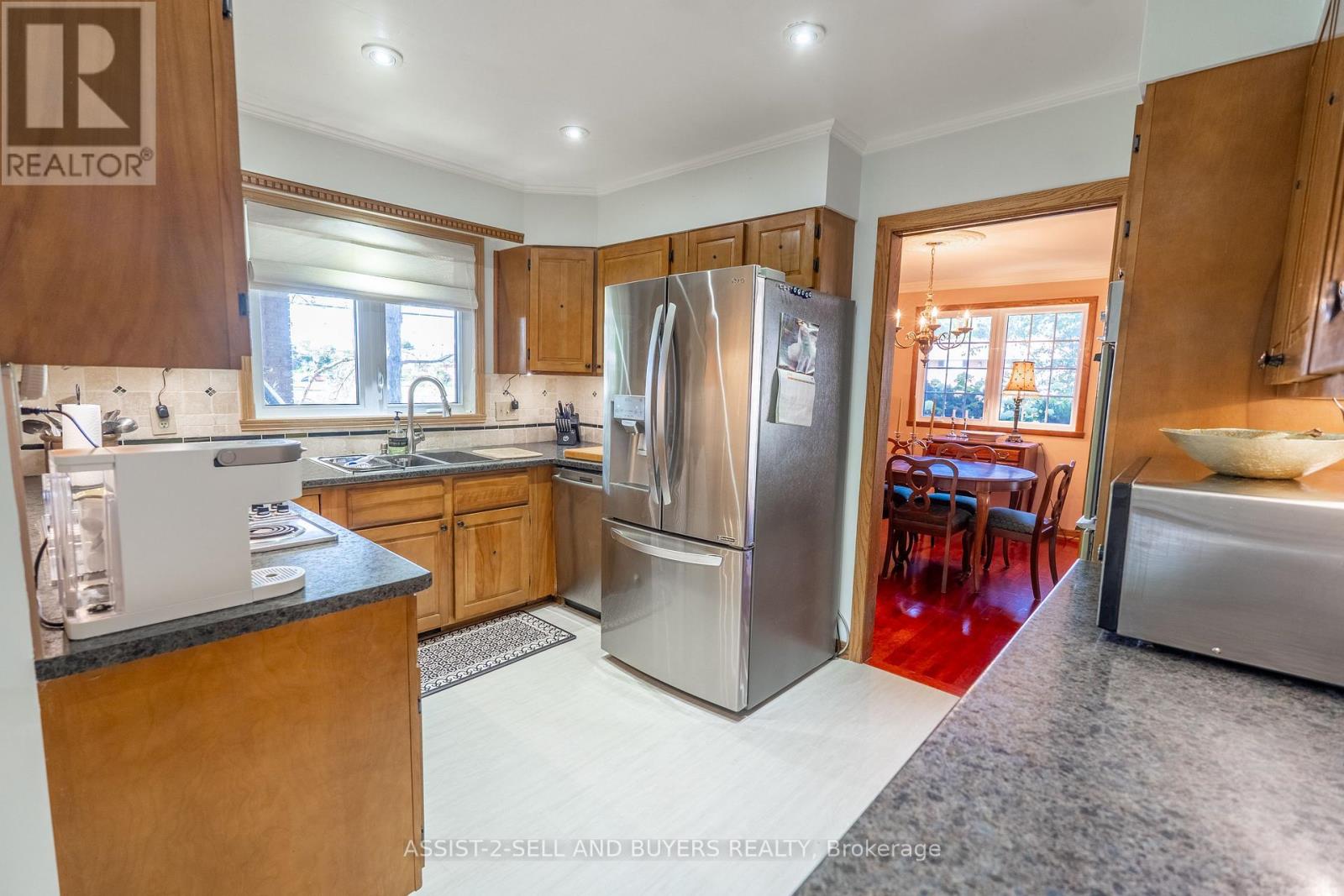 Photo 6 of 3230 Cadeb Avenue, Cornwall ON