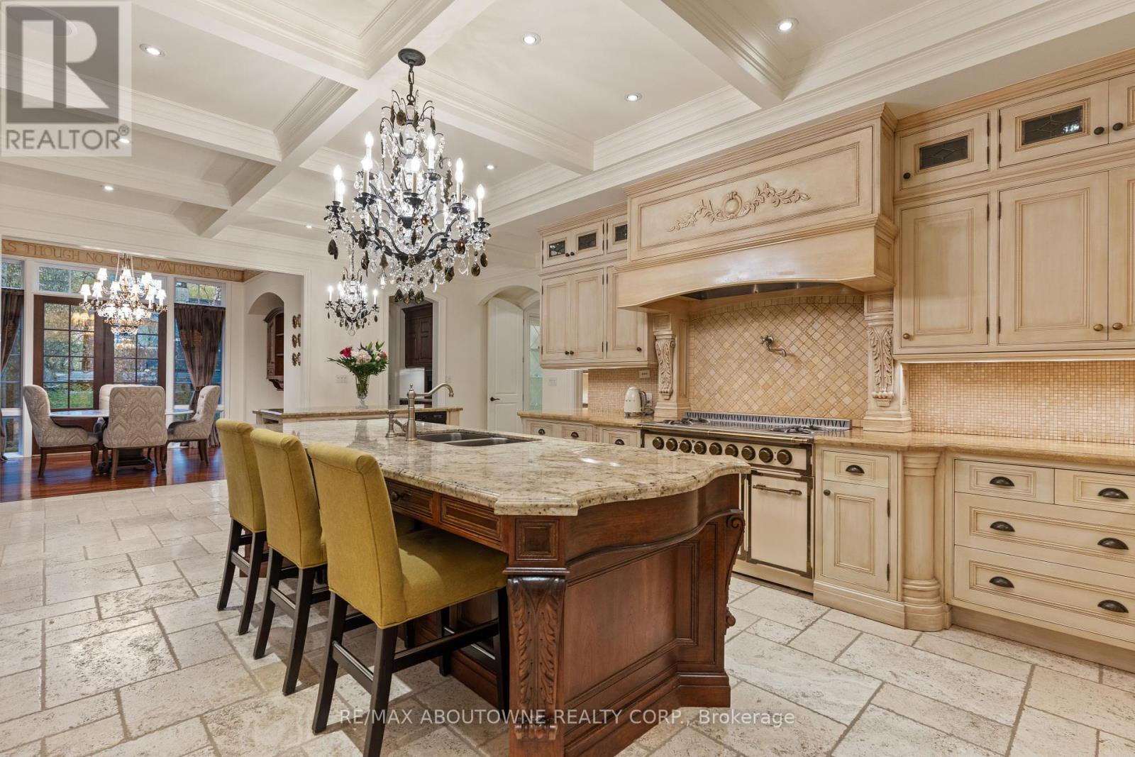 Photo 18 of 1081 Argyle Drive, Oakville ON
