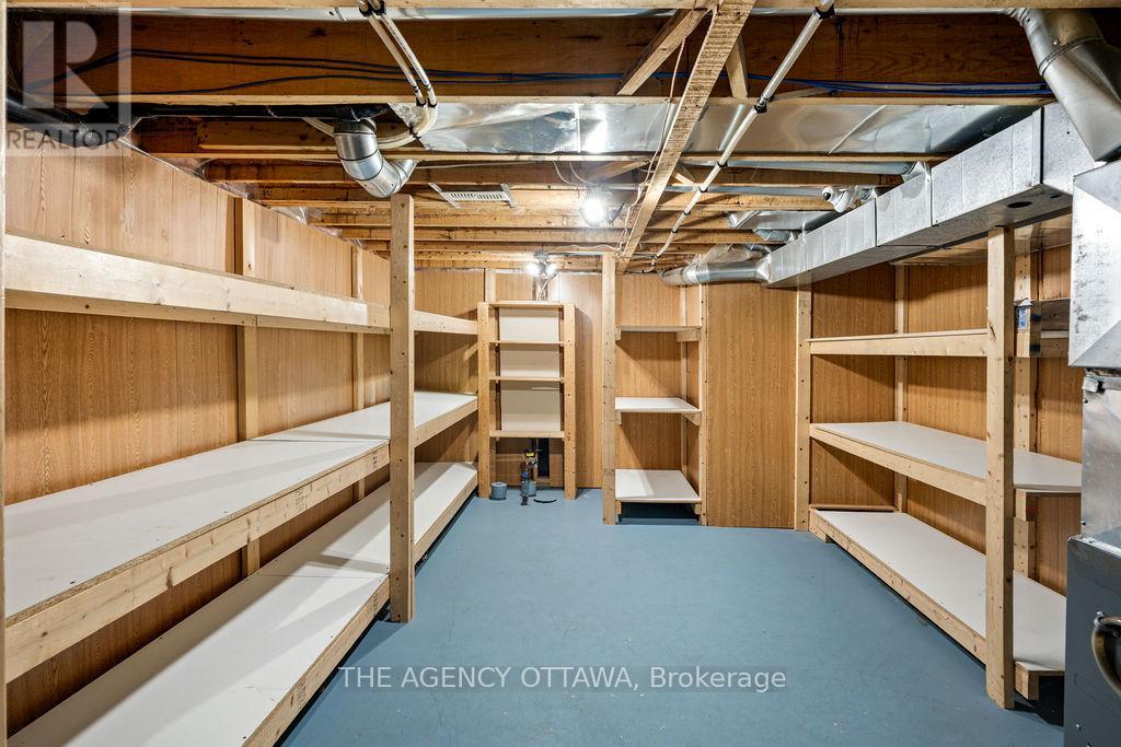 Photo 36 of 70 Appledale Drive, Ottawa ON