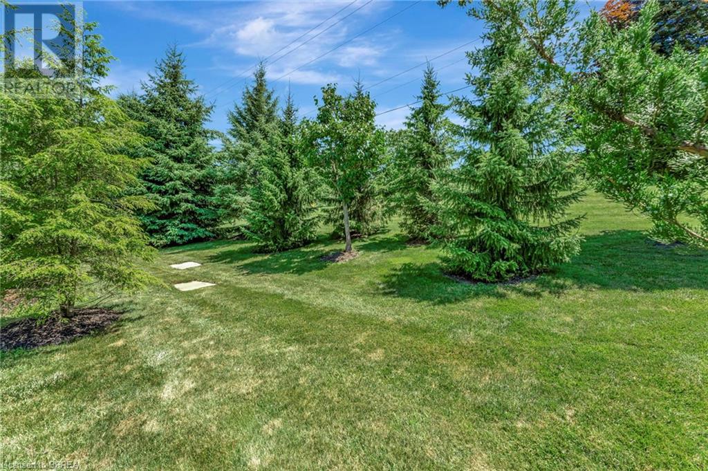 Photo 31 of 158 Willow Street Unit 23, Paris ON