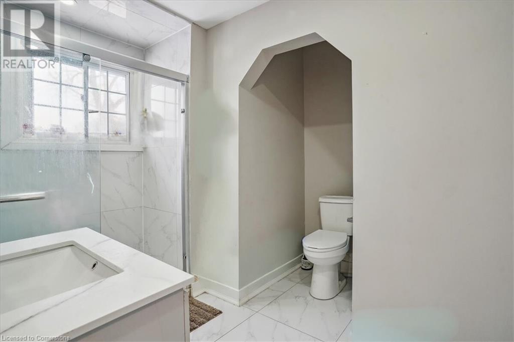 Photo 23 of 251 King Street E, Stoney Creek ON