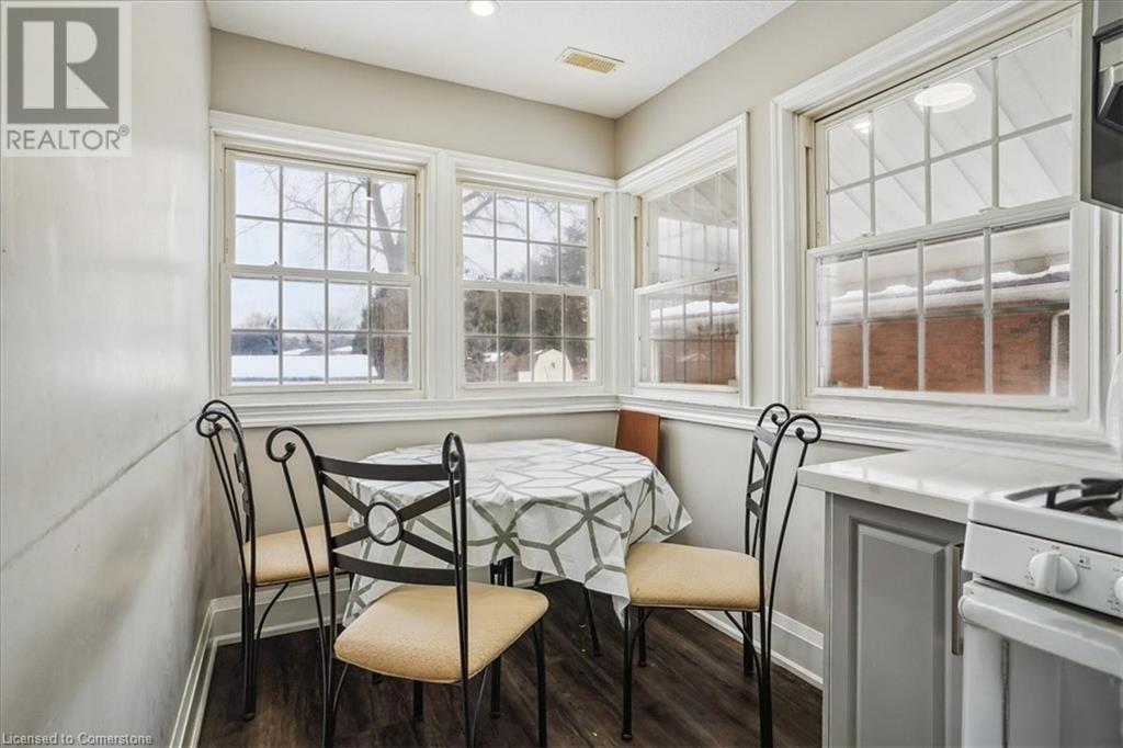 Photo 16 of 251 King Street E, Stoney Creek ON