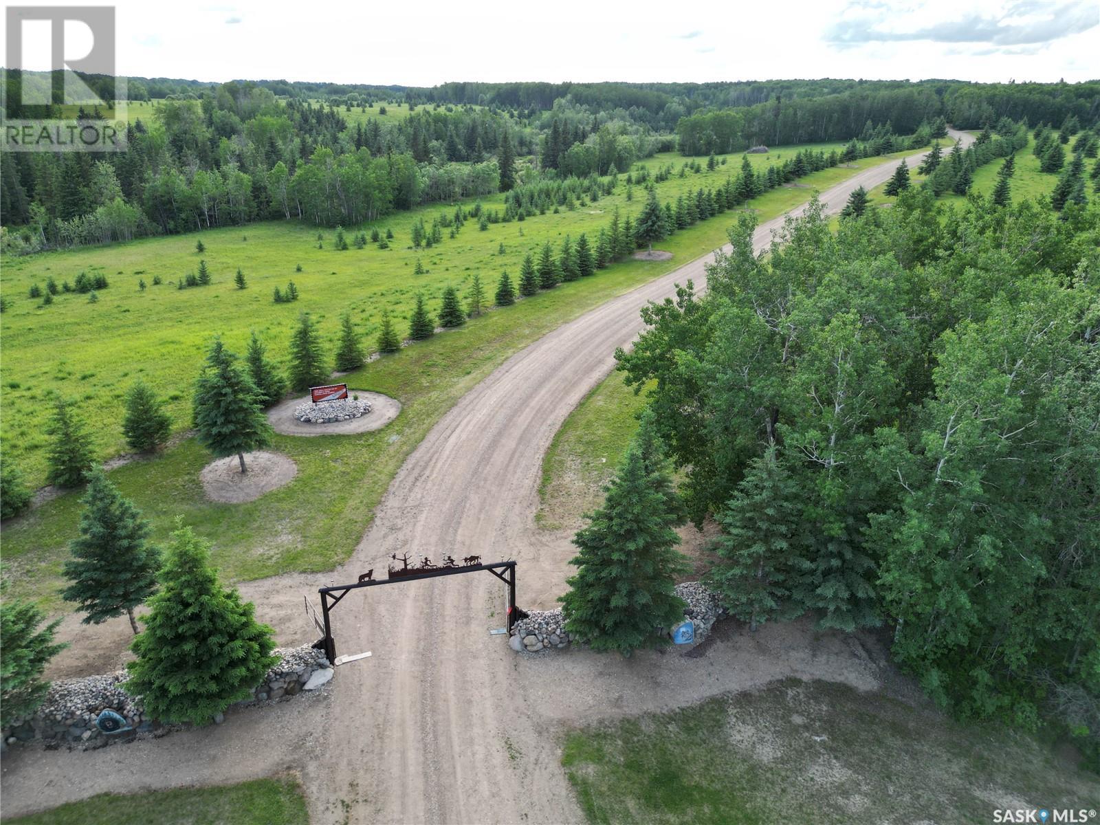 Photo 20 of Paradis Cunningham Quarter, Lintlaw SK