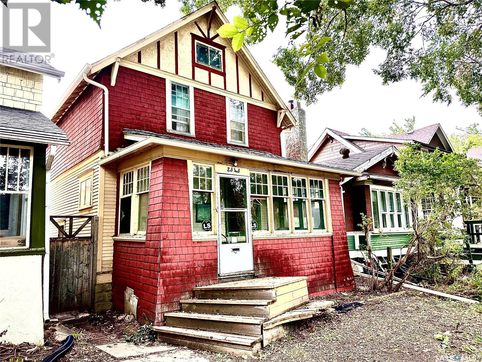 Photo 14 of 2343 Quebec Street, Regina SK