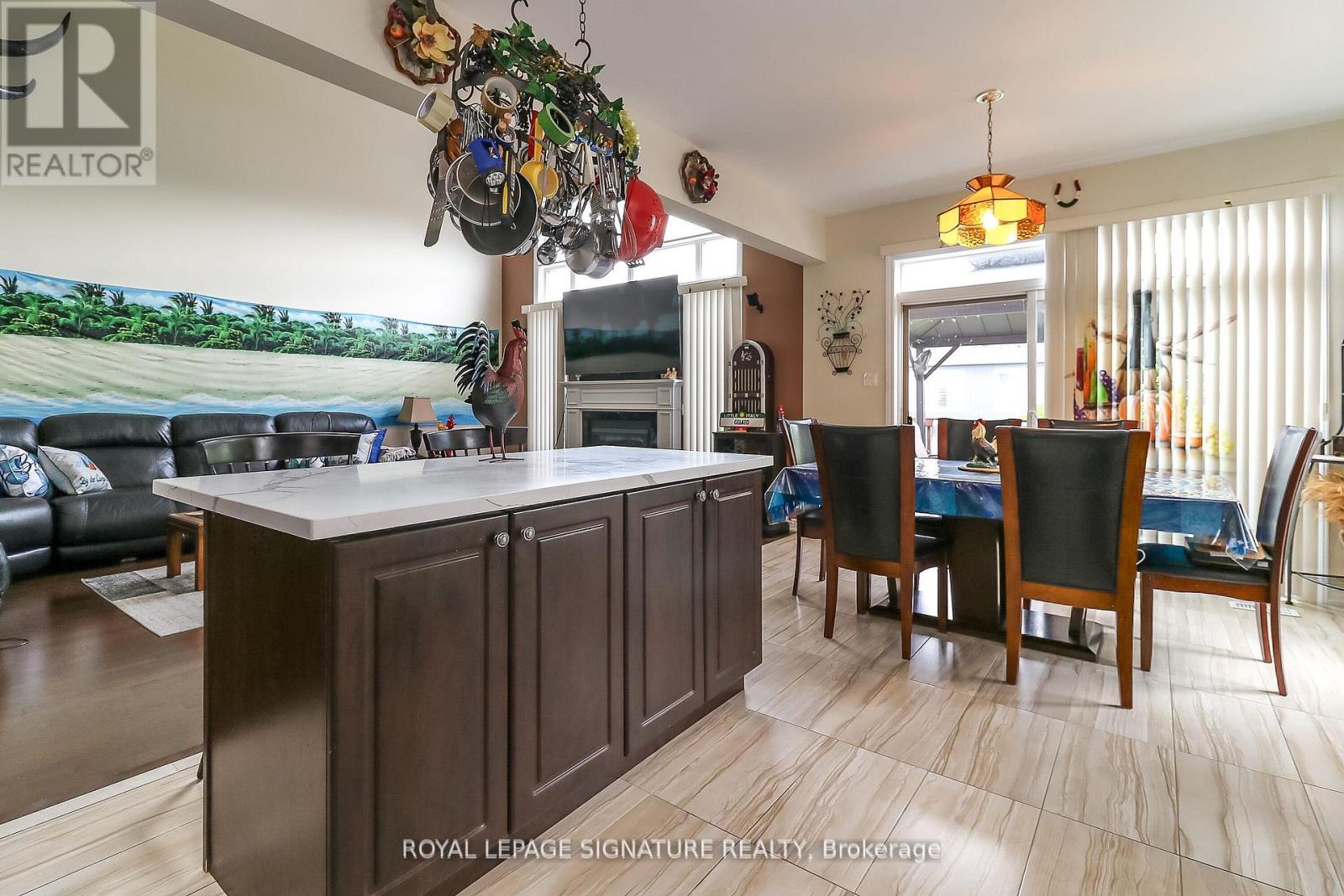 Photo 16 of 48 Allegra Drive, Wasaga Beach ON