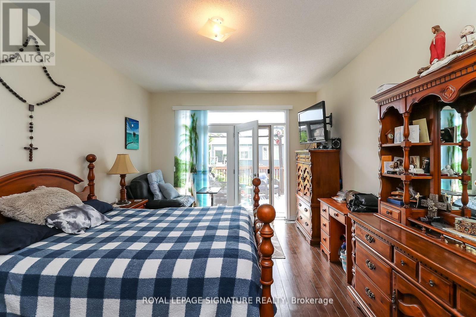 Photo 13 of 48 Allegra Drive, Wasaga Beach ON