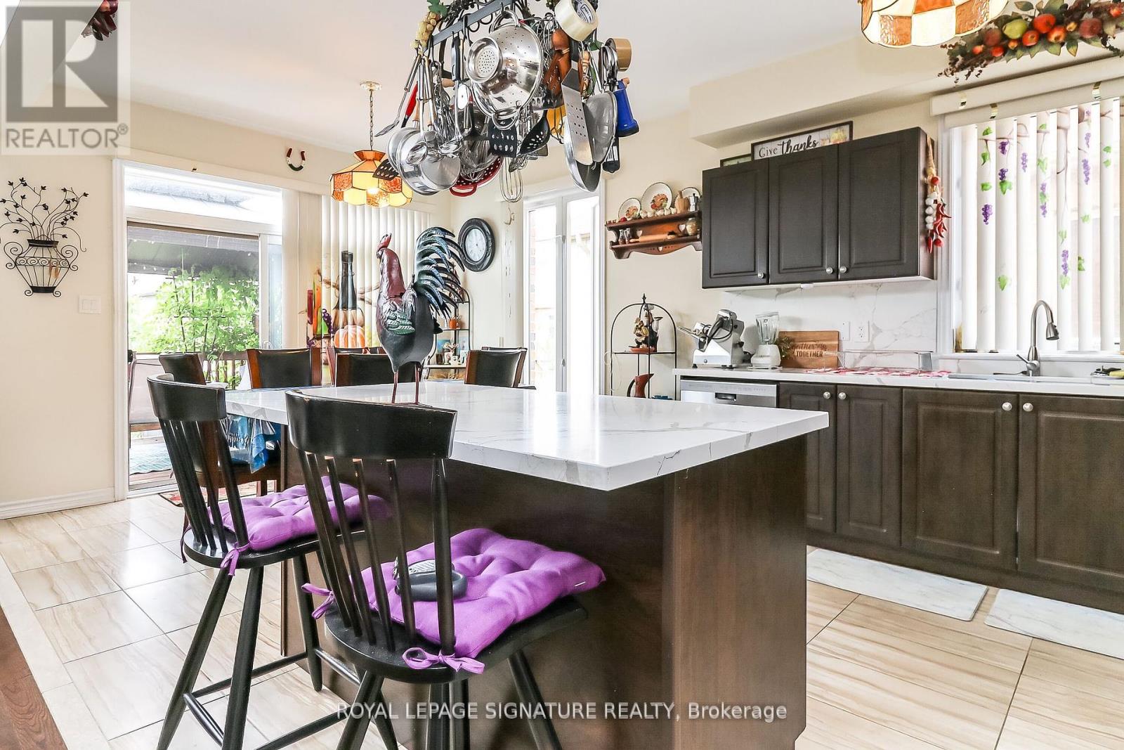 Photo 28 of 48 Allegra Drive, Wasaga Beach ON
