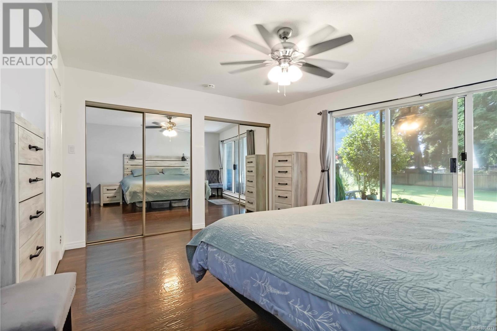 Photo 17 of 2 6110 Seabroom Rd, Sooke BC