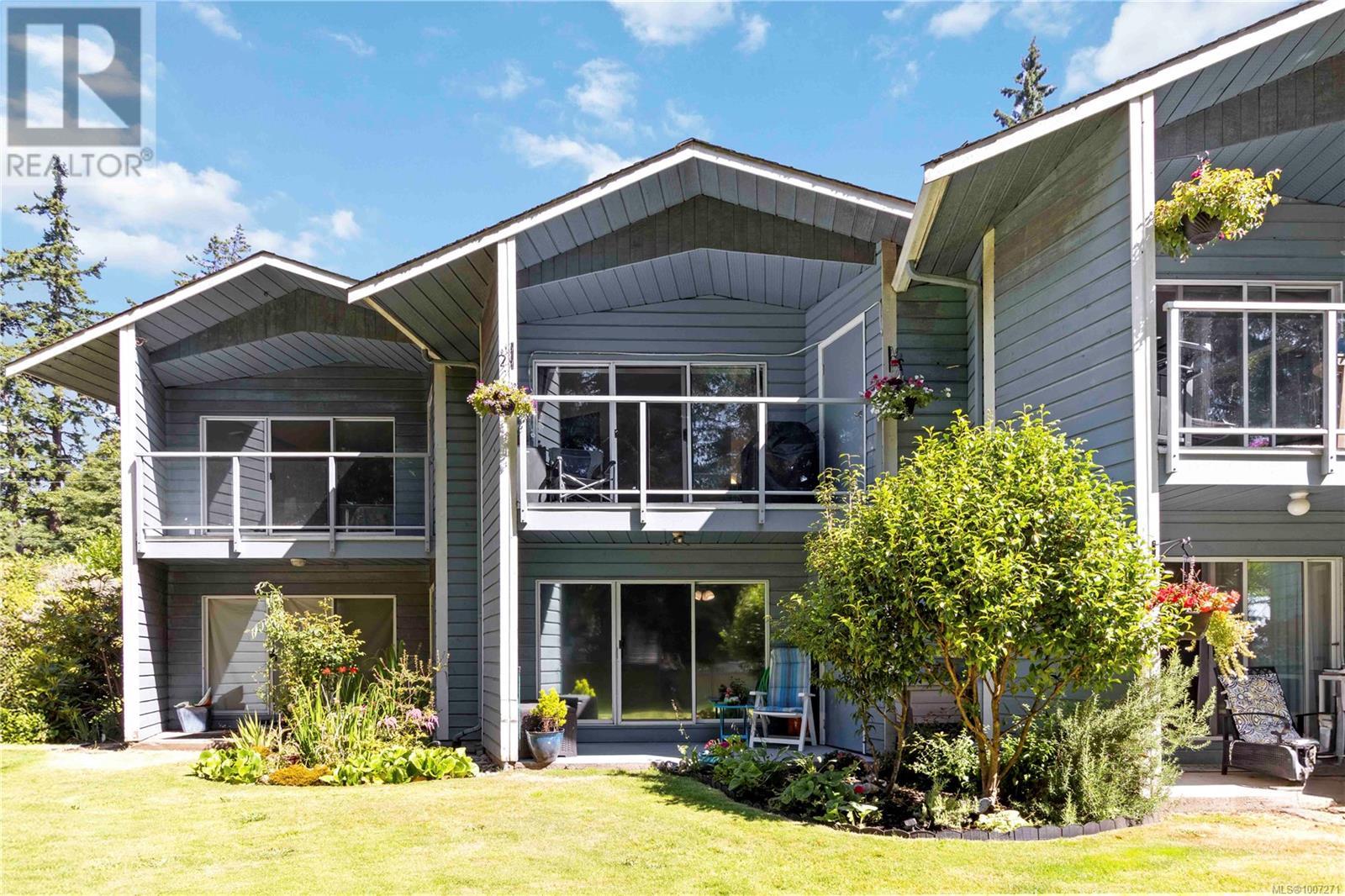 Photo 27 of 2 6110 Seabroom Rd, Sooke BC