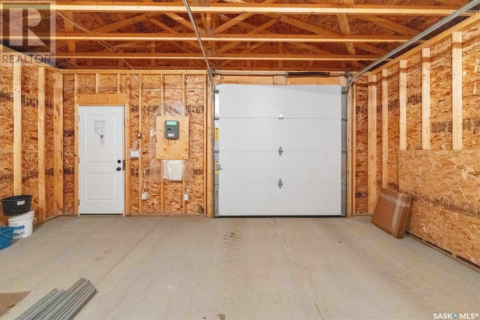Photo 5 of 1336 Colony Street, Saskatoon SK