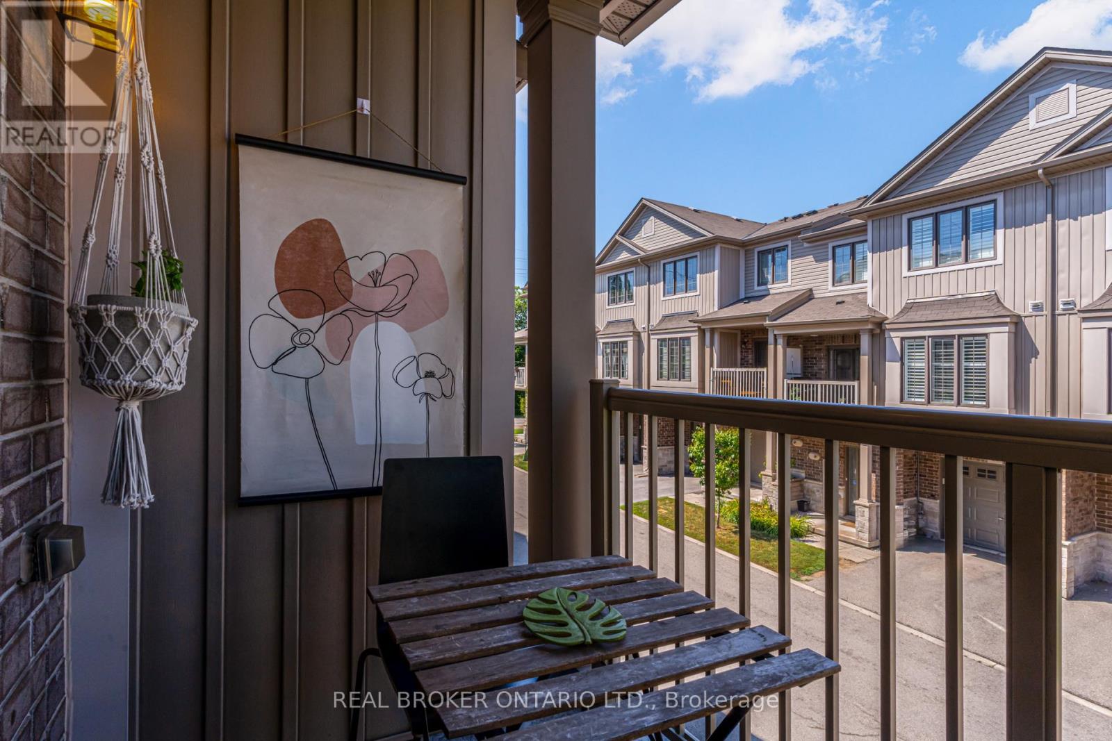 Photo 20 of 49 377 Glancaster Road, Hamilton ON