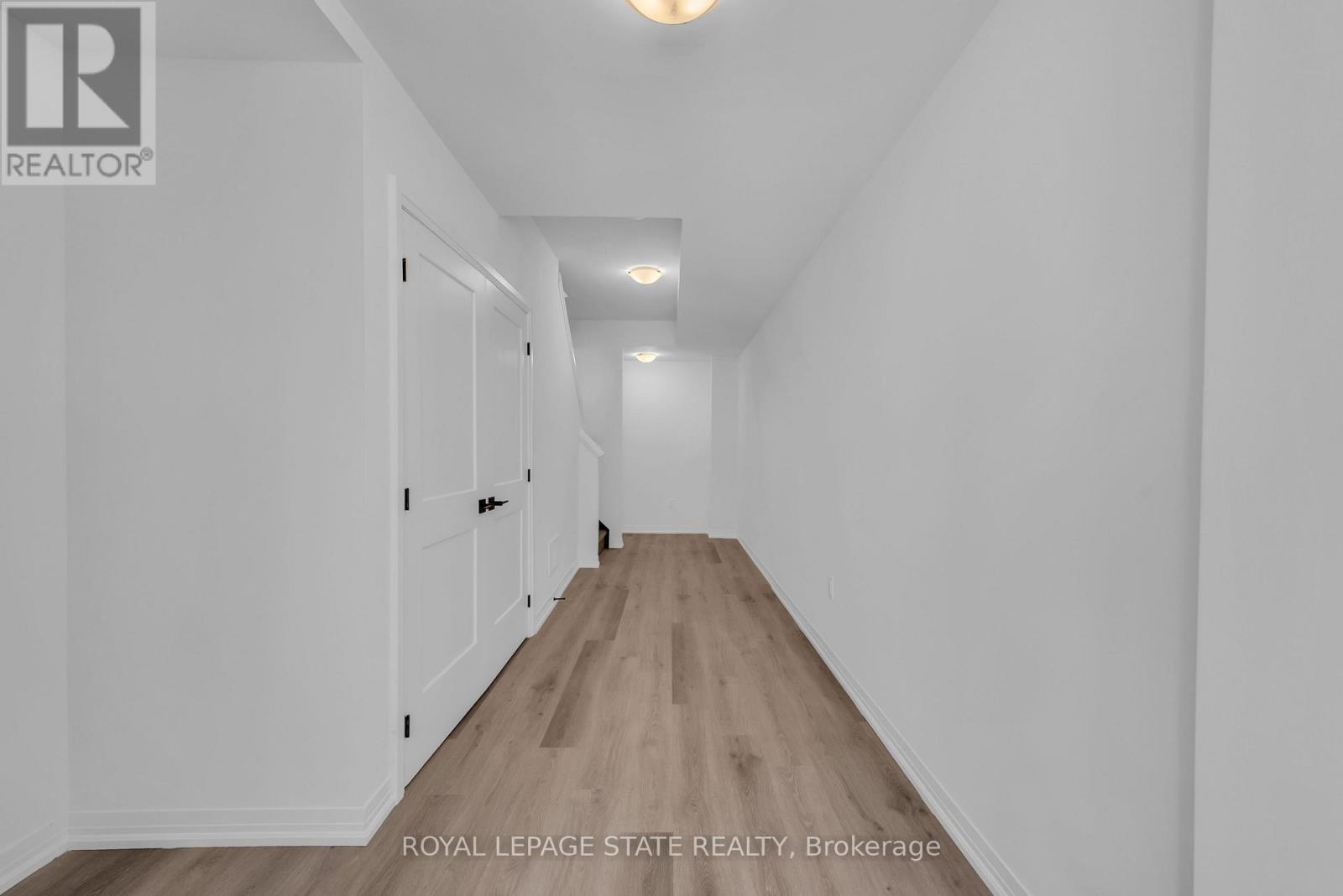 Photo 16 of 90 461 Blackburn Drive, Brantford ON
