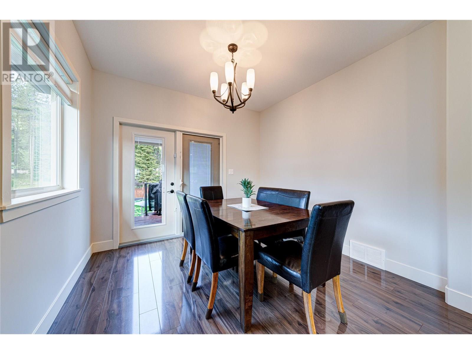Photo 11 of 1327 Cherrywood Boulevard, Sparwood BC