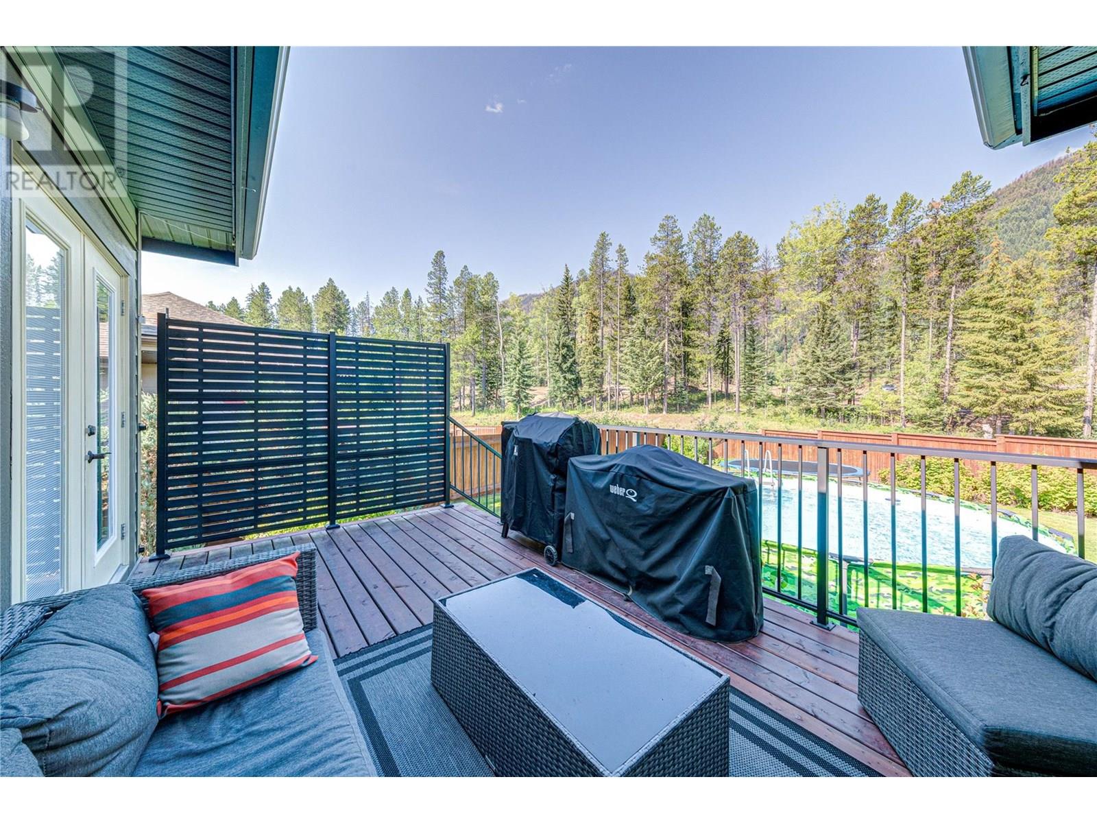 Photo 32 of 1327 Cherrywood Boulevard, Sparwood BC