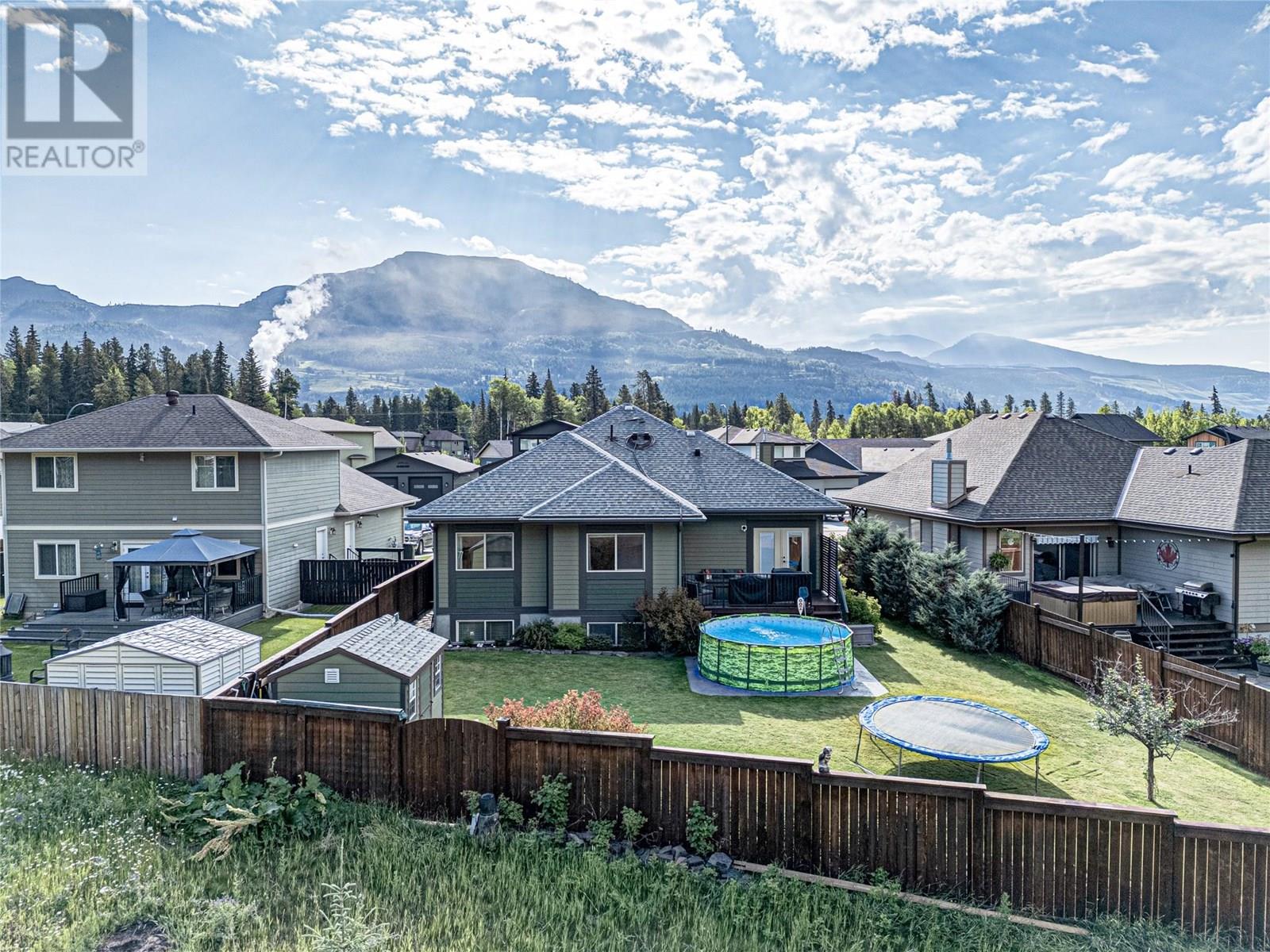 Photo 36 of 1327 Cherrywood Boulevard, Sparwood BC