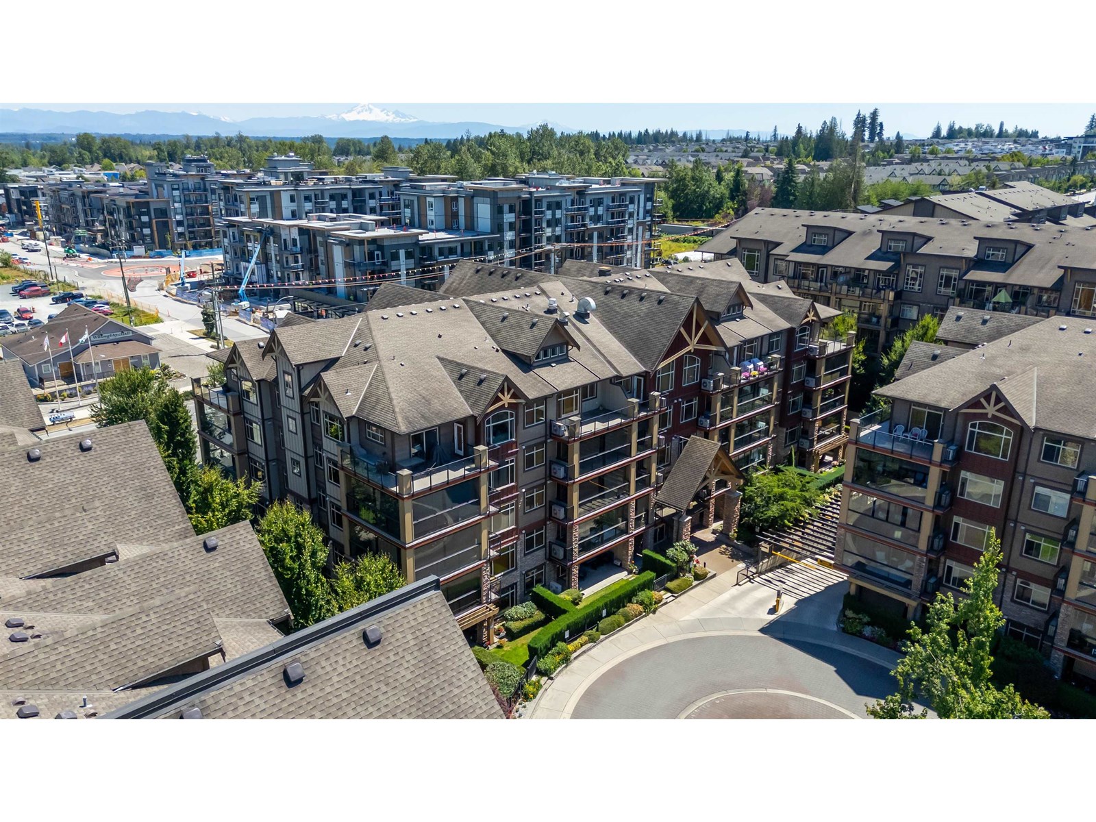 Photo 31 of 587 8288 207 A Street, Langley BC