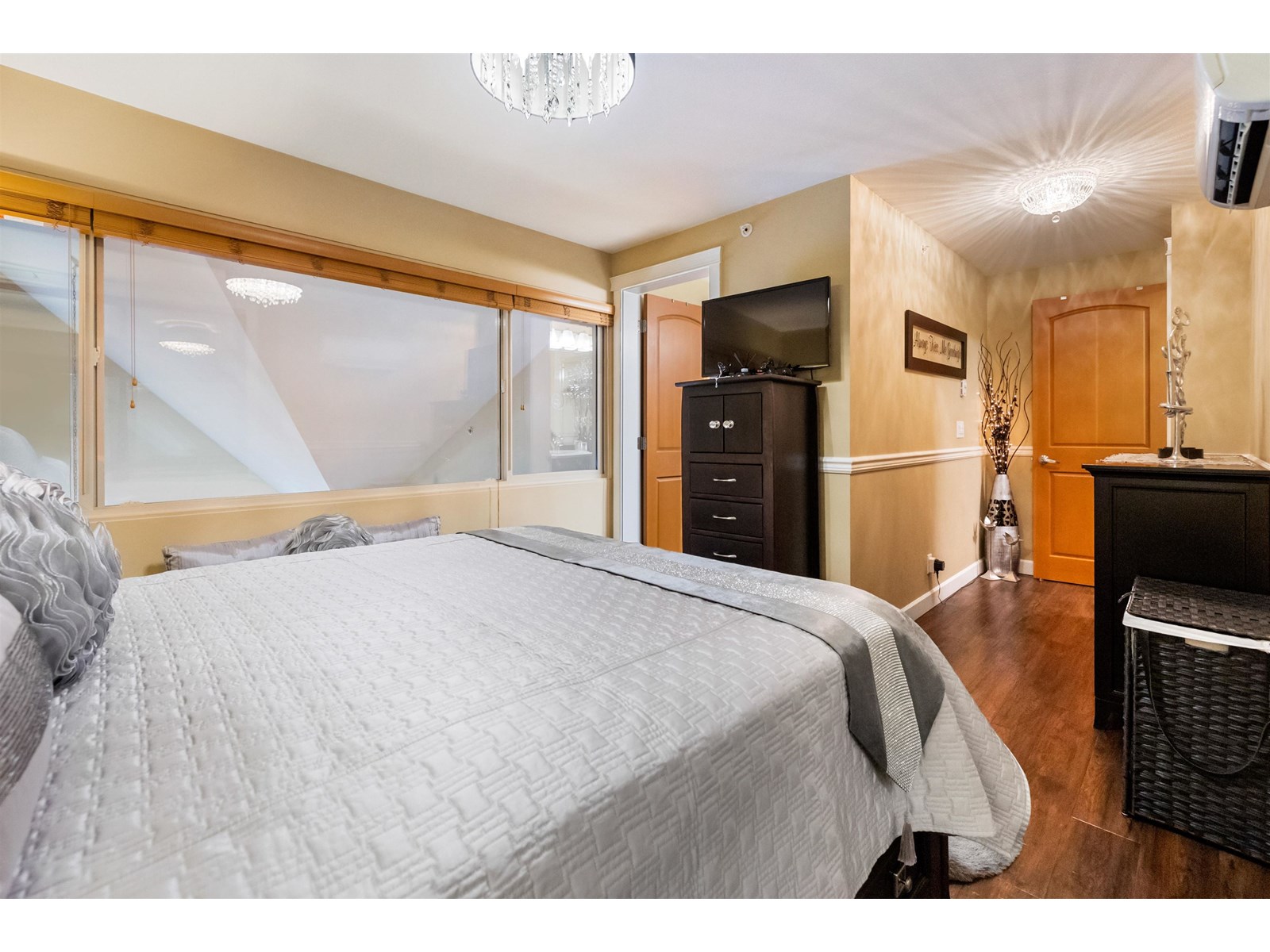 Photo 24 of 587 8288 207 A Street, Langley BC