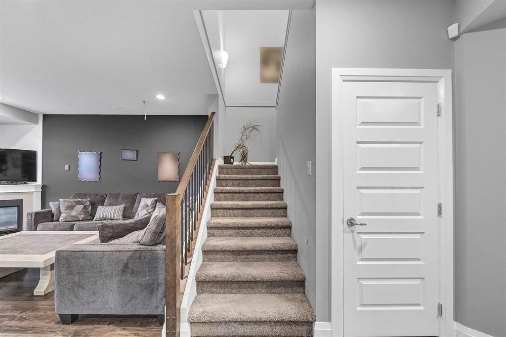 Photo 5 of 26 6026 Lindeman Street Promontory, Chilliwack BC